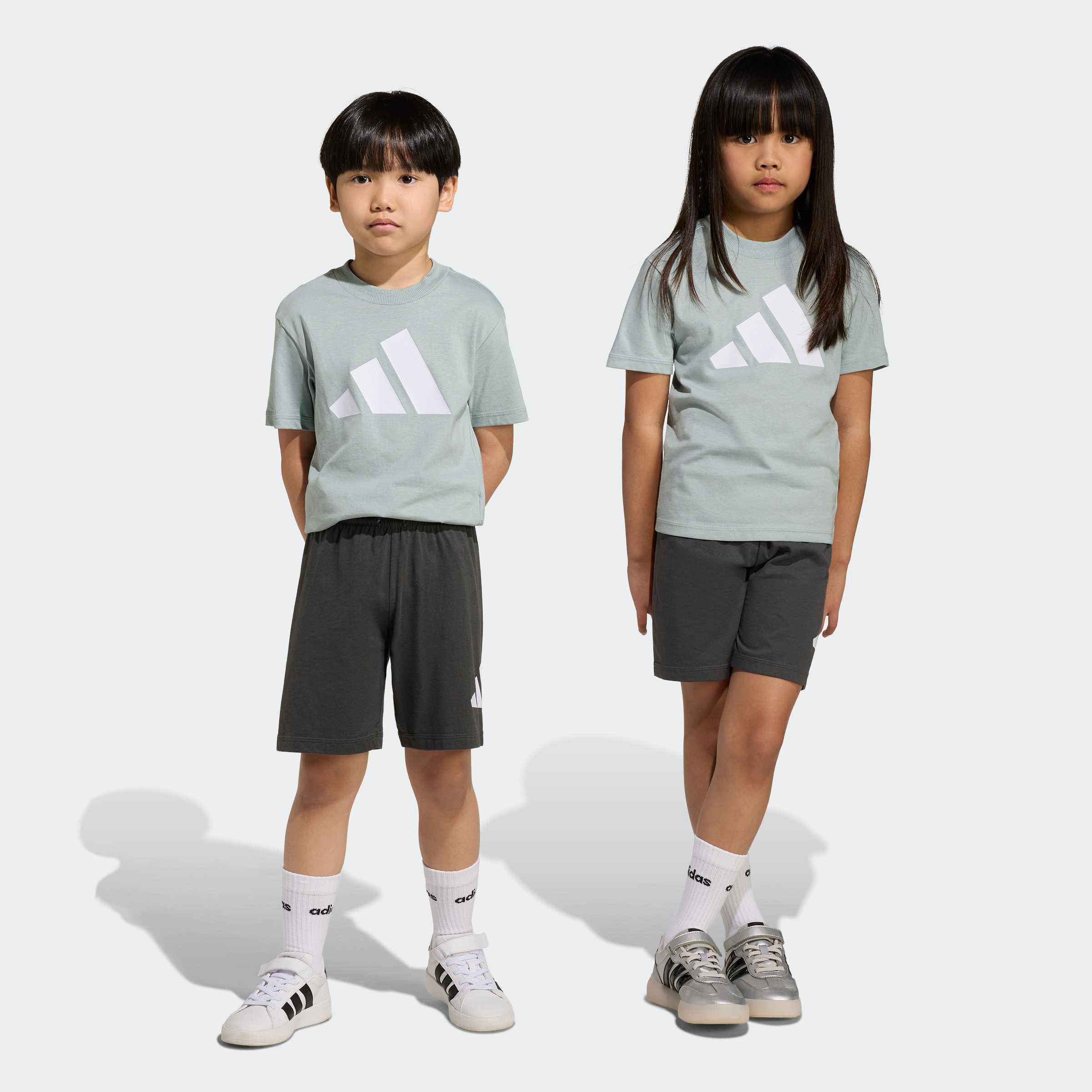 adidas Sportswear Trainingsanzug »LK BL T-SET 160« 2 tlg. für Kinder, zweiteilig, aus Baumwolle