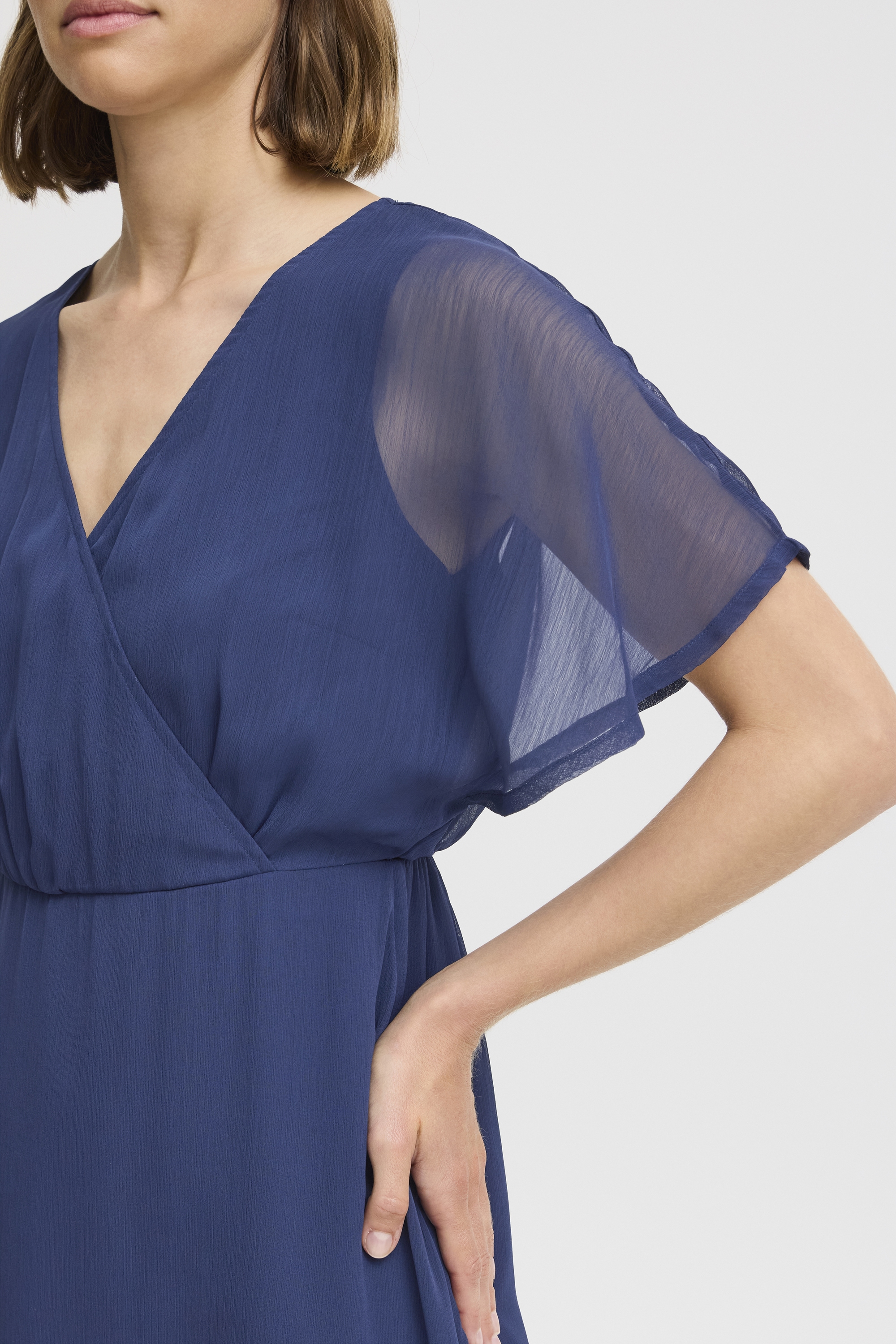 b.young Sommerkleid »Sommerkleid BYIPOLNA DRESS -«