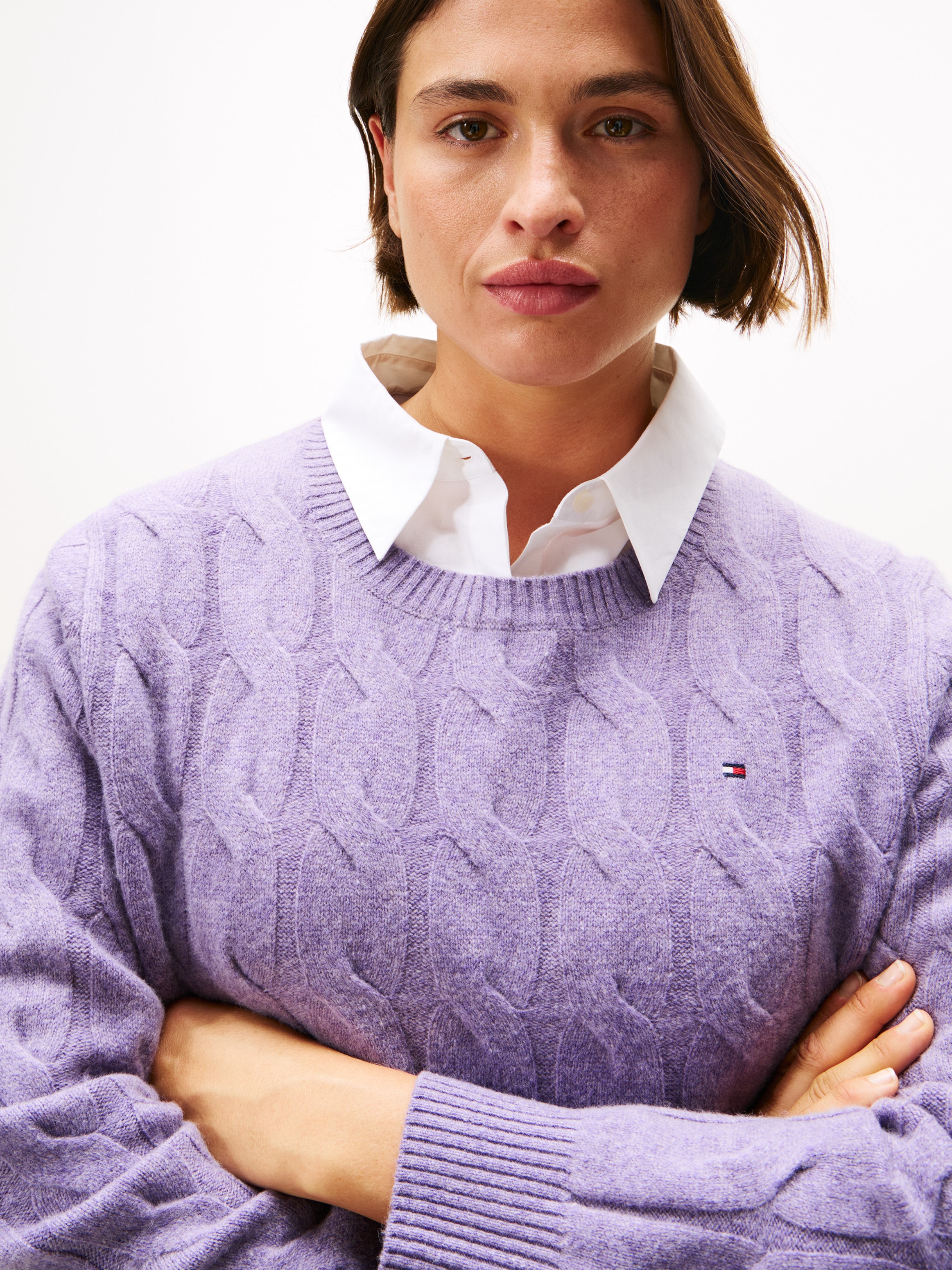 Tommy Hilfiger Curve Strickpullover »CRV SOFT WOOL CABLE C-NK LS SWT«, in großen Größen, mit Zopfmuster, aus reiner Wolle