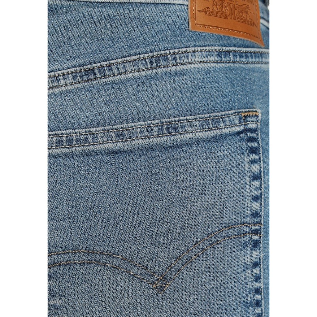 Levi's® Plus Bootcut-Jeans »725«