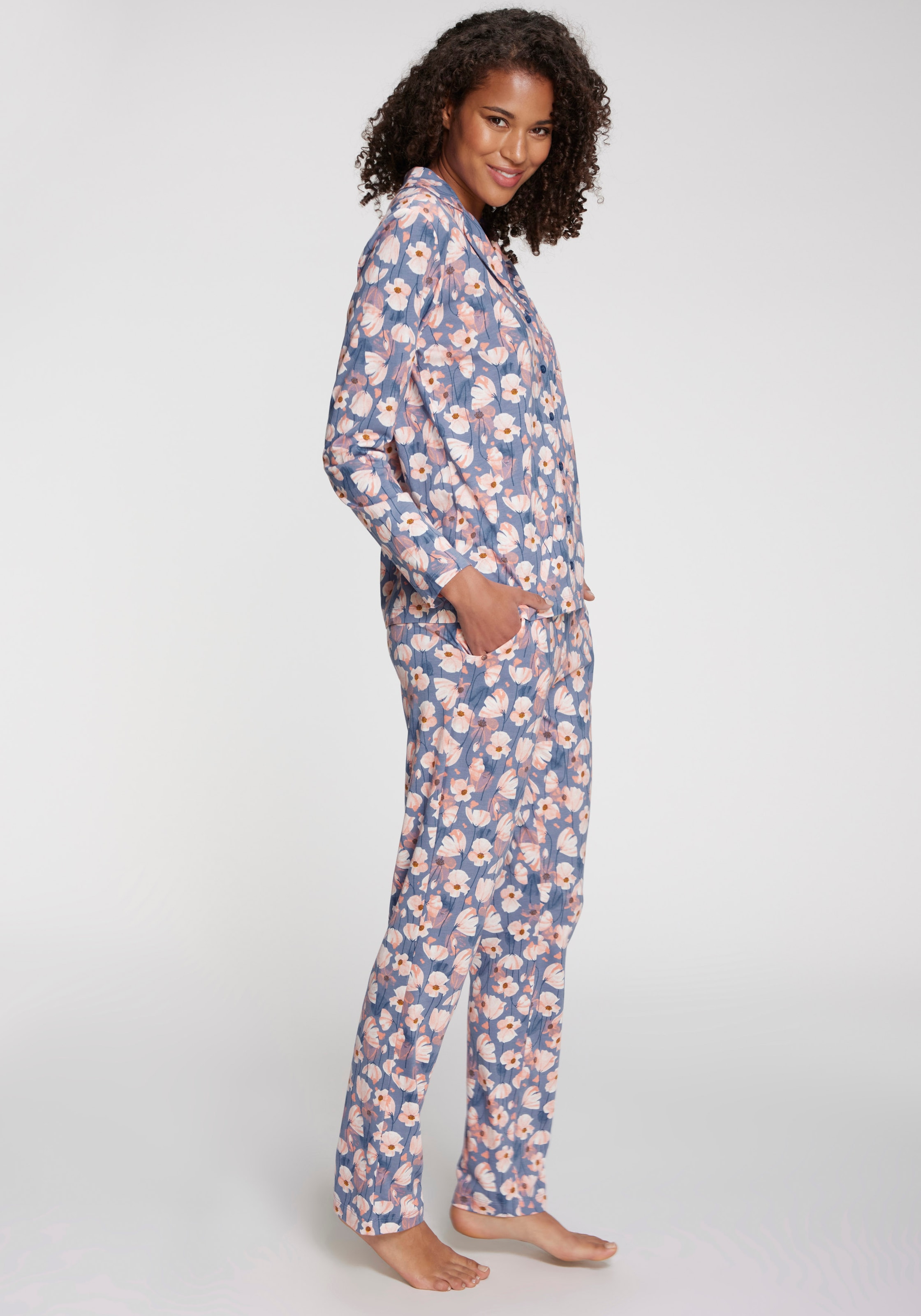 Vivance Dreams Pyjamaoberteil, mit schönem Allover-Muster
