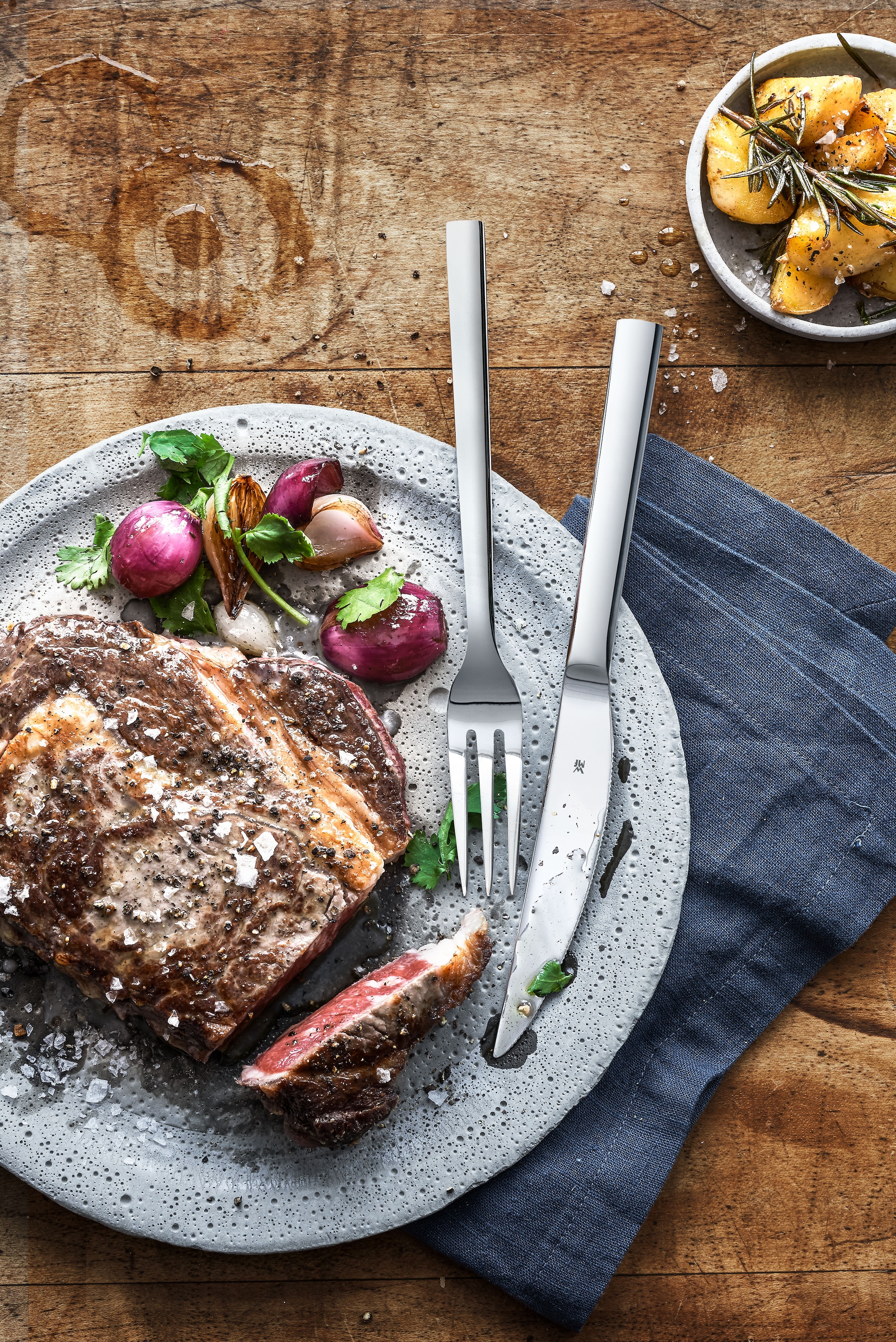 WMF Steakbesteck »Nuova« 2-tlg., Wellenschliff, Cromargan Edelstahl, Geschenkverpackung