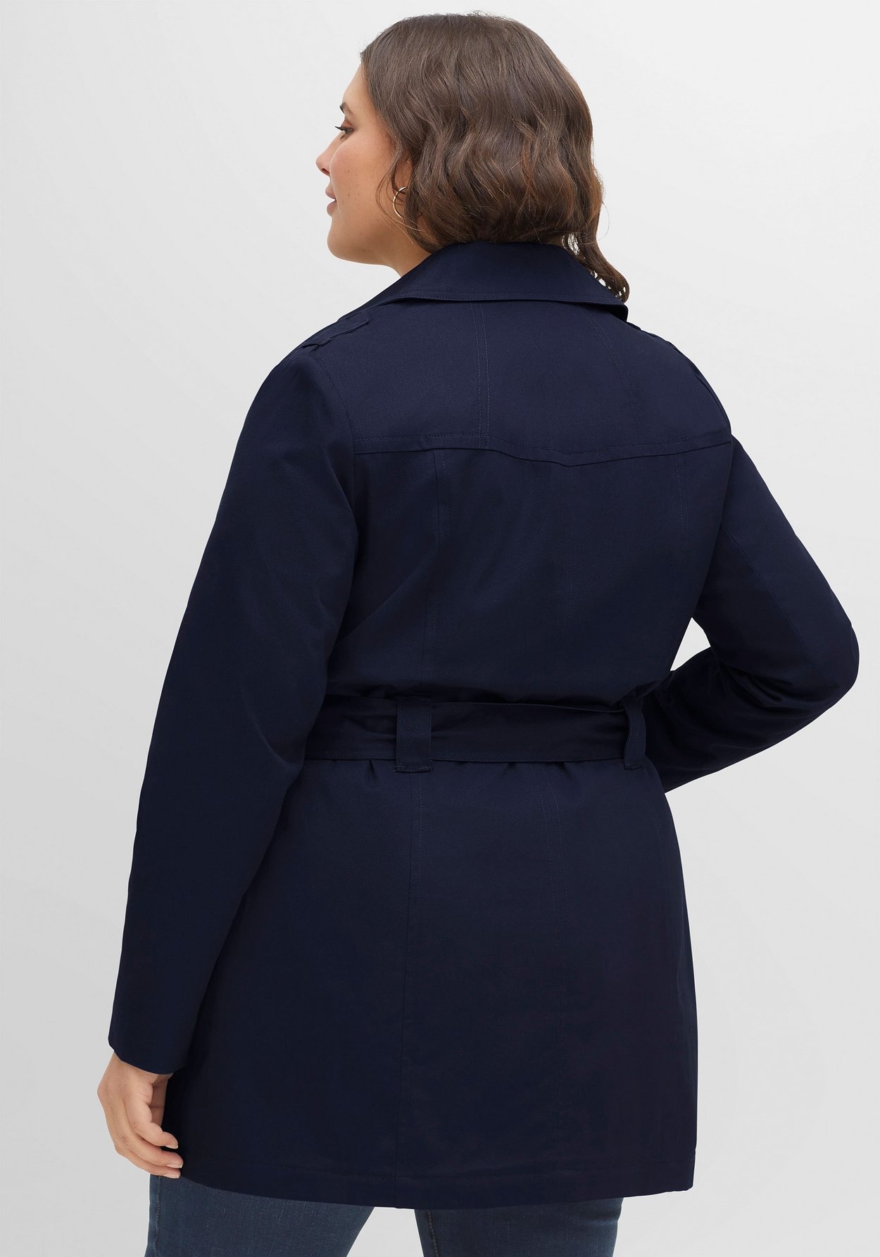 Sheego Trenchcoat »Trenchcoat als Klassiker und Kombipartner«
