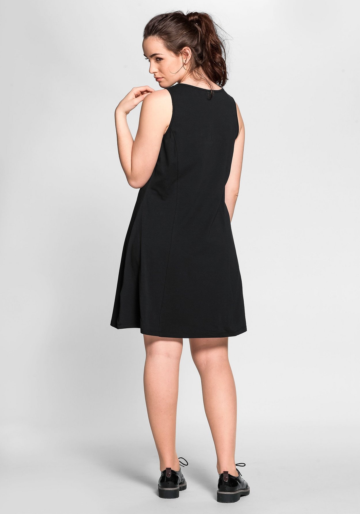 Sheego Jerseykleid »Kleid mit breiten Trägern«