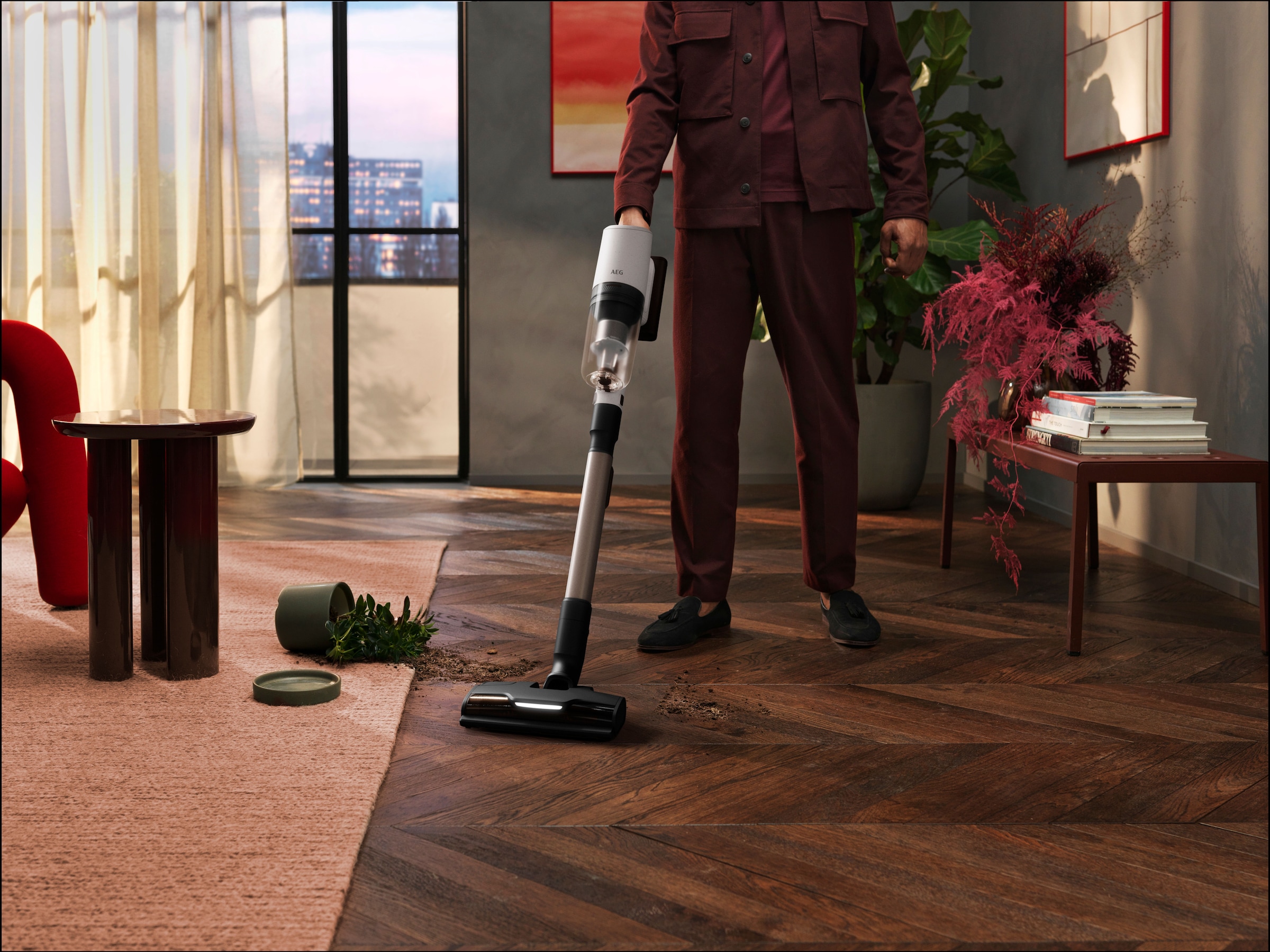 AEG Akku-Hand-und Stielstaubsauger »AP82UB25SH« Leistungsstarker Akku-Staubsauger: kabellos für alle Böden, Automodus