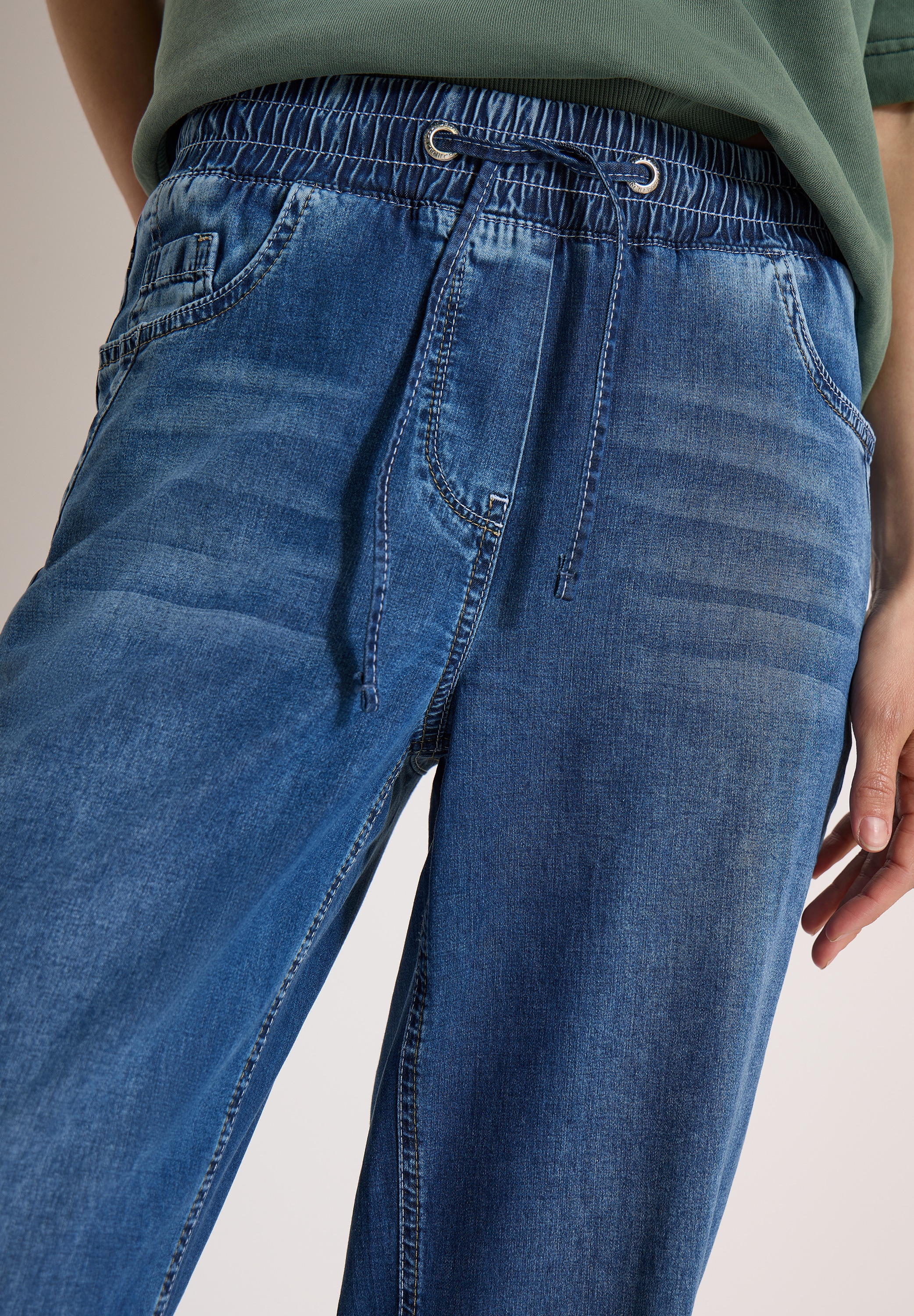 Cecil Loose-fit-Jeans »Style Neele« mit elastischem Bund und Kordelzug
