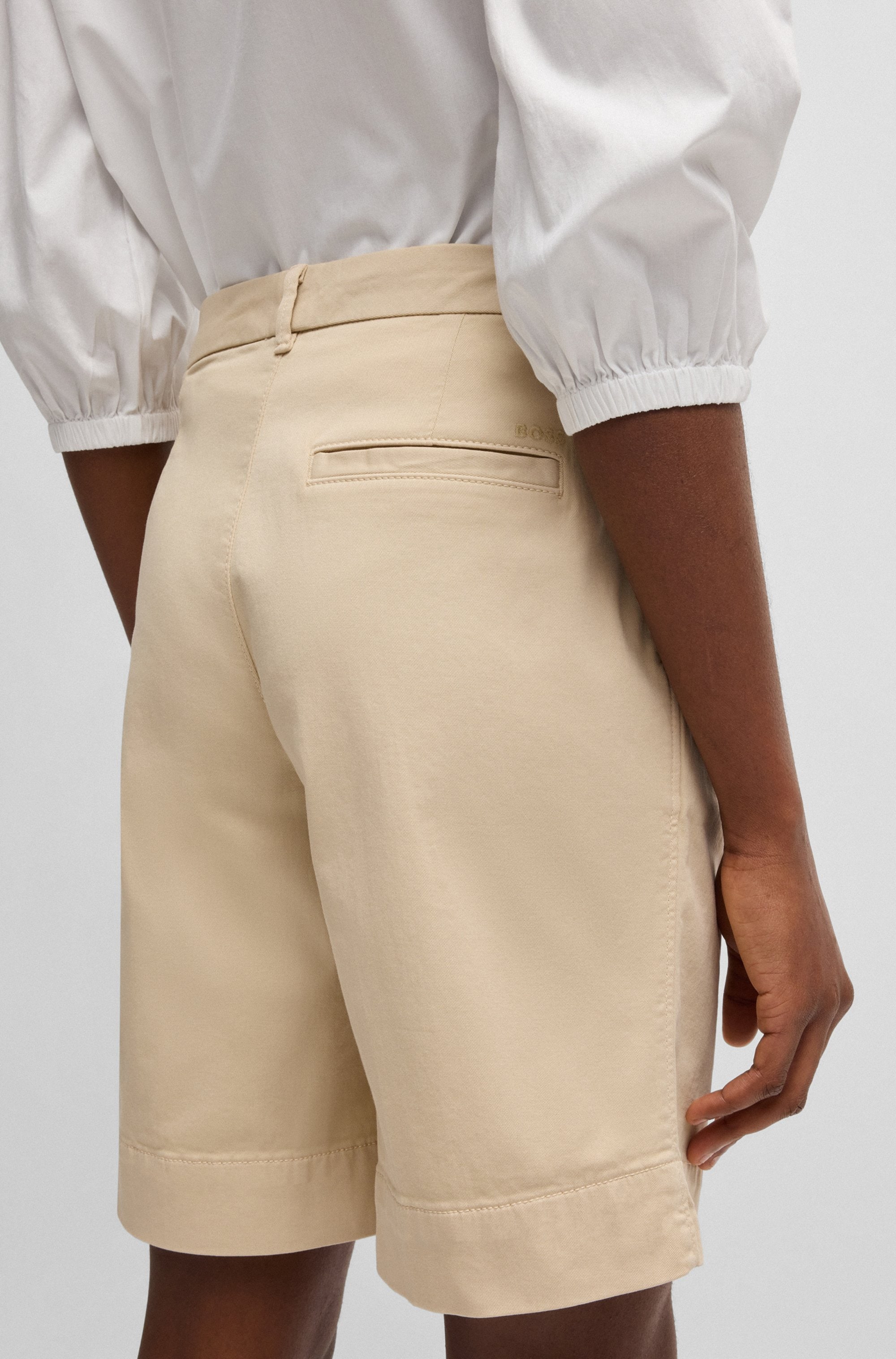 BOSS ORANGE Chinoshorts »C_Taggie1-D«, mit BOSS Schriftzug