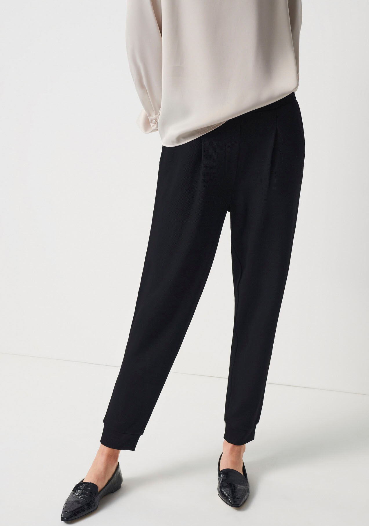 someday Schlupfhose »Channo«, mit eleganten Bundfalten