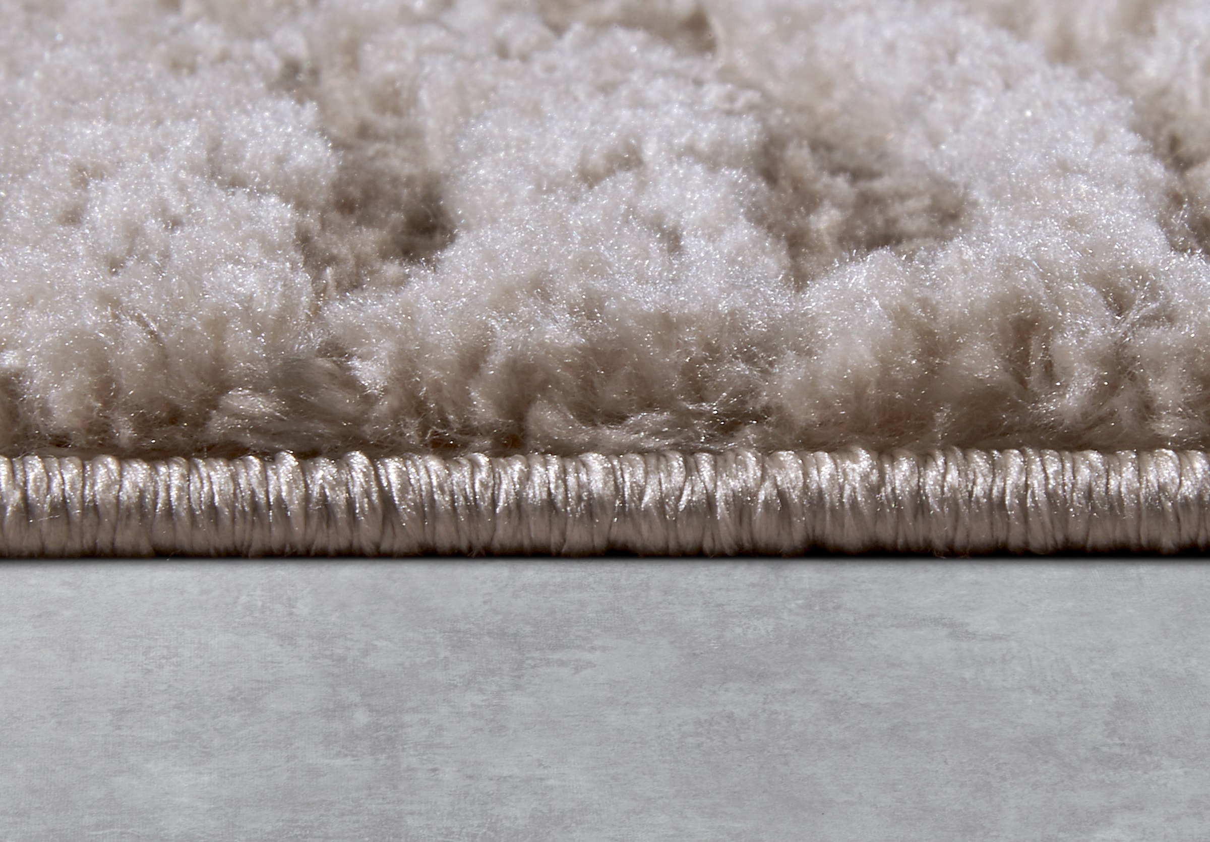 ELLE DECORATION Designteppich »Chappe«, rechteckig, 18 mm Höhe, Shaggy, Läufer, flauschig, weich, Langflor, modern, Hoch Tief Effekt