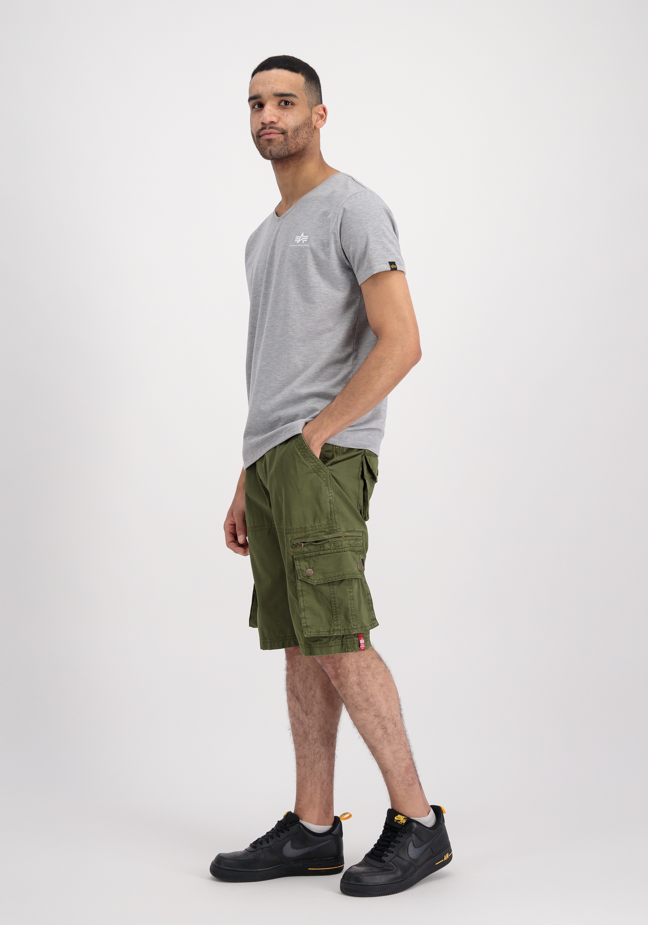Alpha Industries T-Shirt »Alpha Industries Men - T-Shirts Basic V-Neck T-Shirt SL«