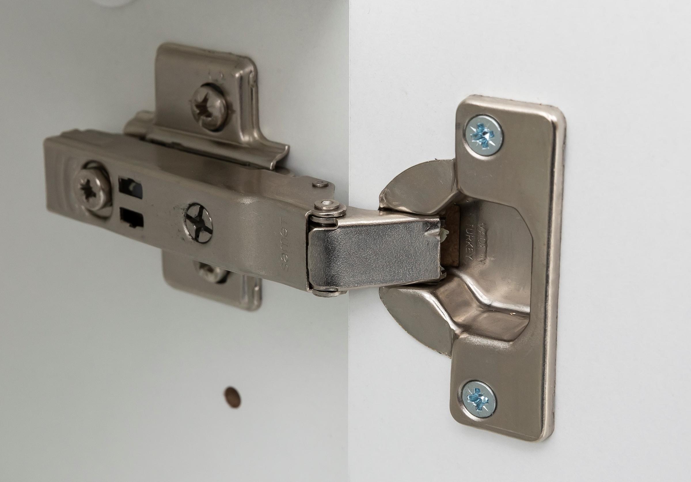 welltime Badezimmerspiegelschrank »CABO, gedämpfte Scharniere« Rundumsicht, dank besonderer Klapptechnik