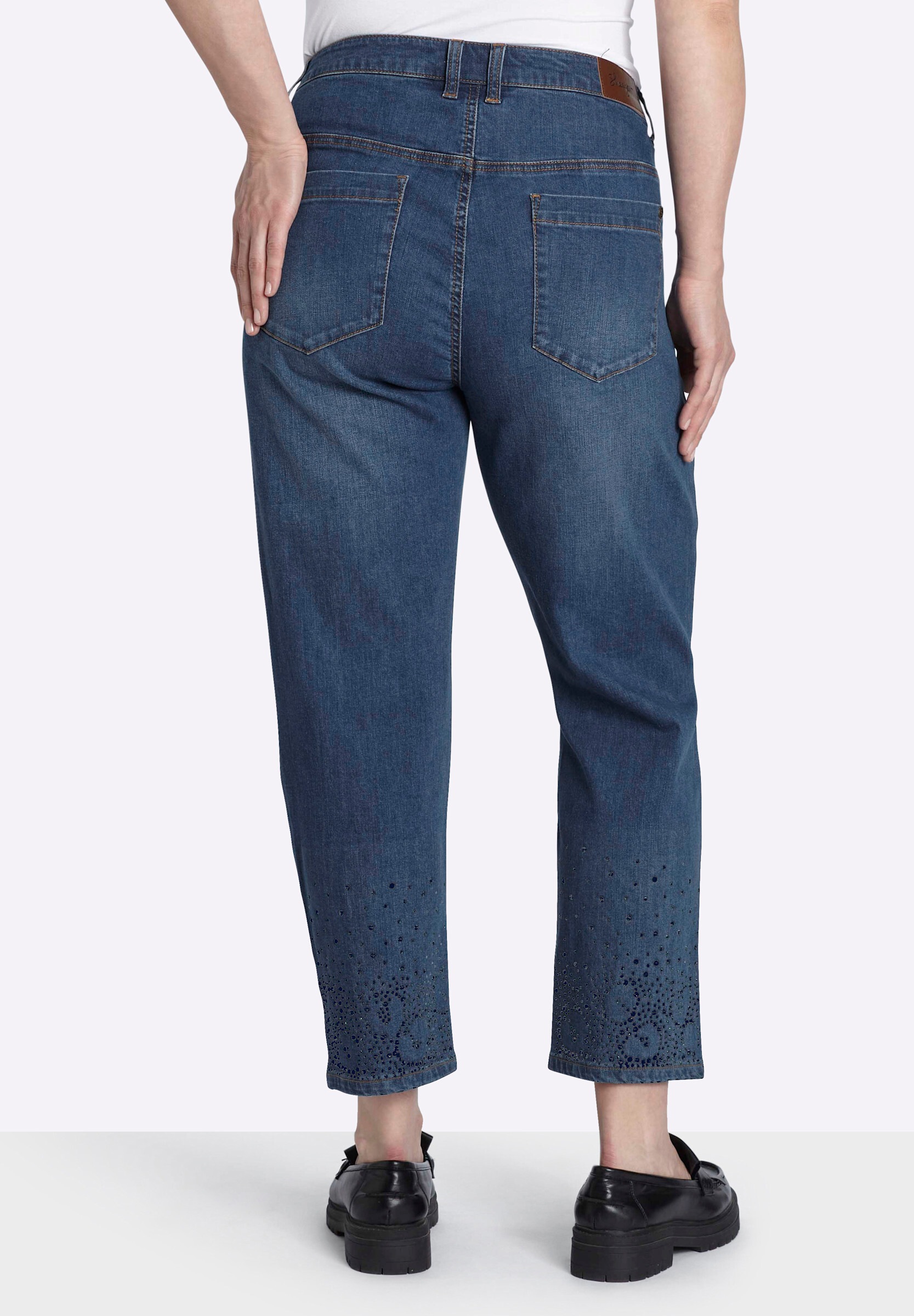 Sheego 5-Pocket-Jeans »Jeans Stretch-Jeans mit Ziersteinchen am Saum«