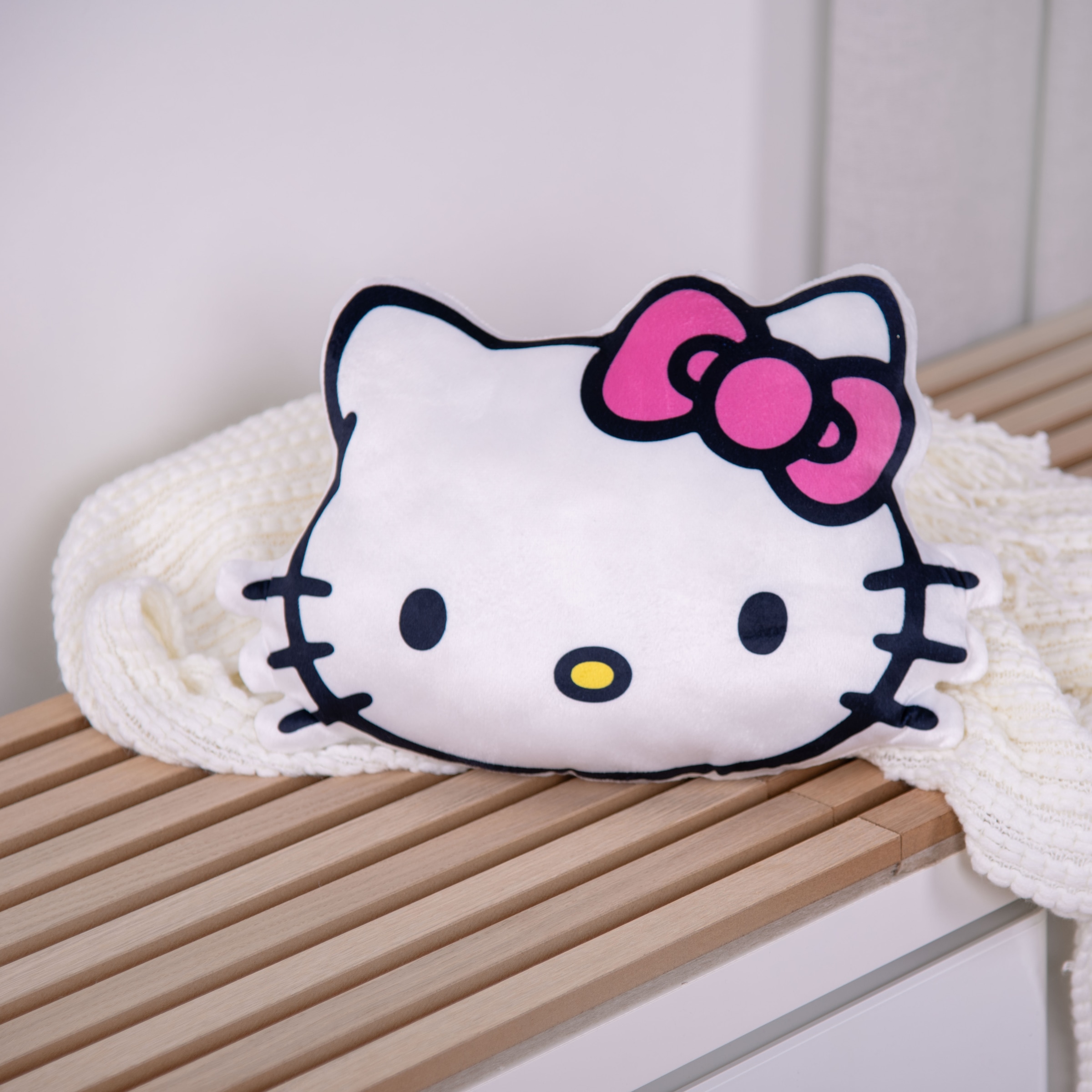 Hello Kitty Dekokissen »Hello Kitty«, hochfarbig bedruckt