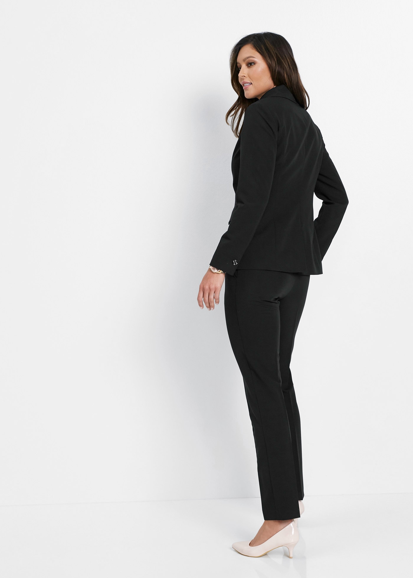 bonprix Hosenanzug »Hosenanzug 2-tlg« Set, 2 tlg. regular fit Regular Fit, mit Elasthan-Anteil, verschiedene Konfektionsgrößen
