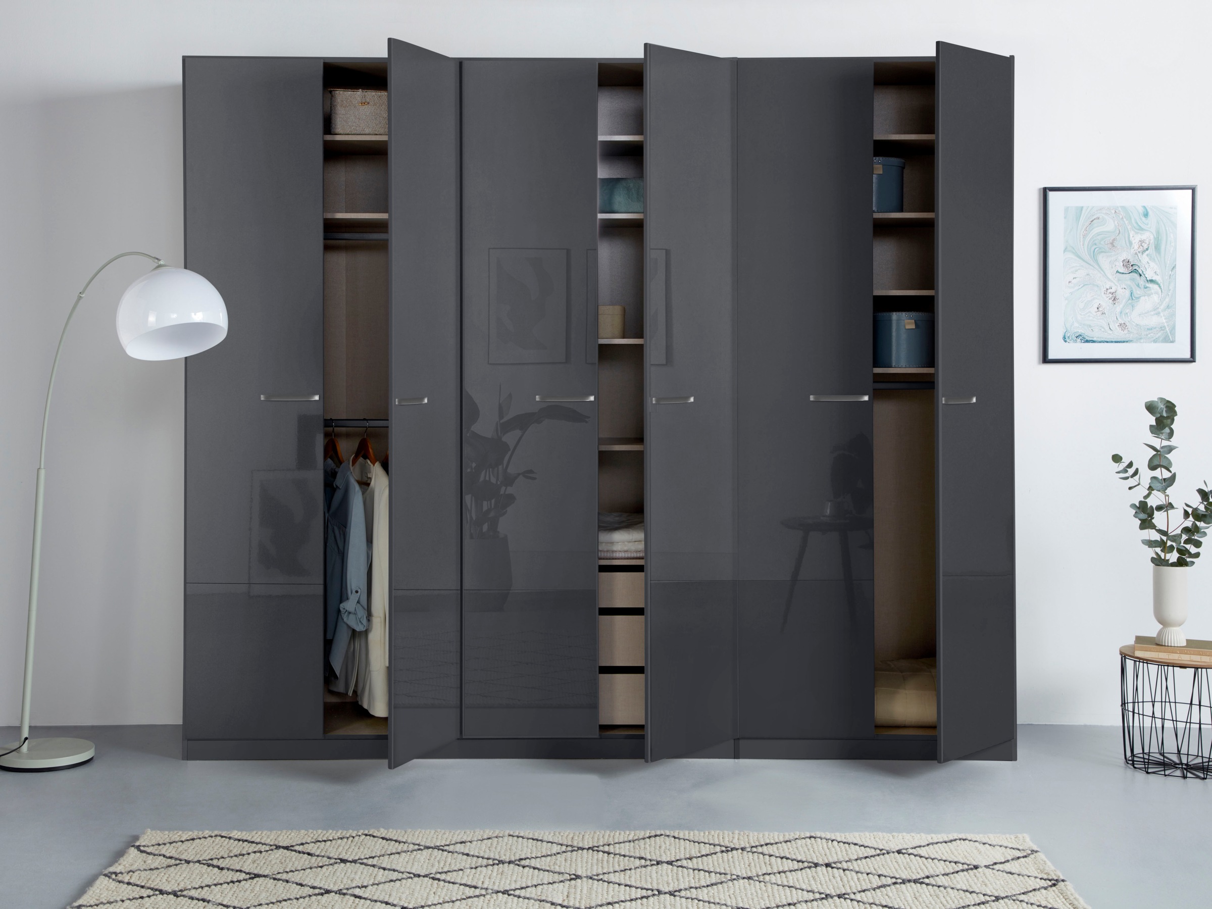 rauch Drehtürenschrank »Kleiderschrank Schrank Garderobe TOPSELLER OTELI inkl. Inneneinteilung«, (erhältlich in Breiten 91-360 cm, ab Breite 136cm inkl. Innenschubladen), mit zusätzlichen Einlegeböden, optional mit Spiegel MADE IN GERMANY