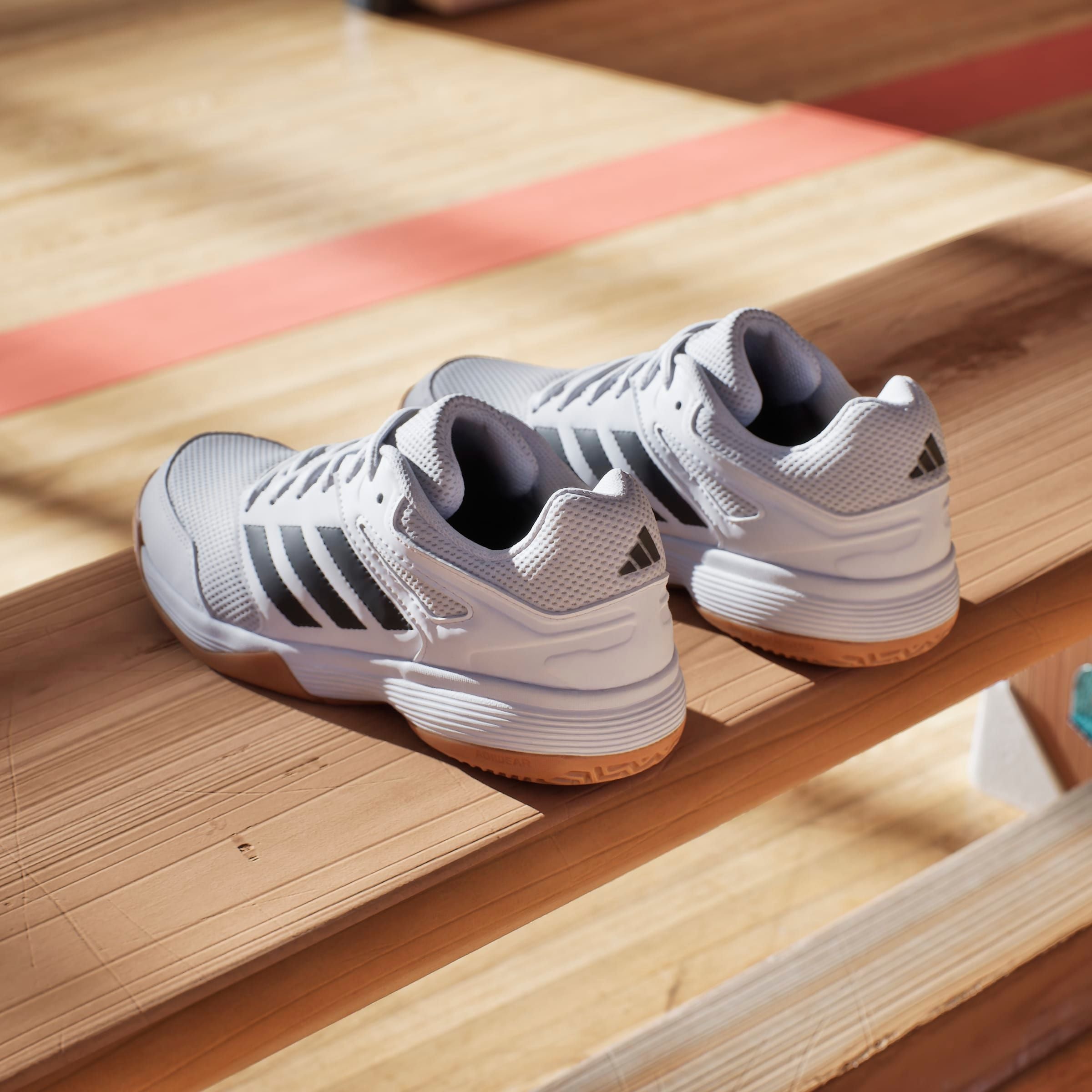 adidas Performance Hallenschuh, geeignet für jeden Hallensport