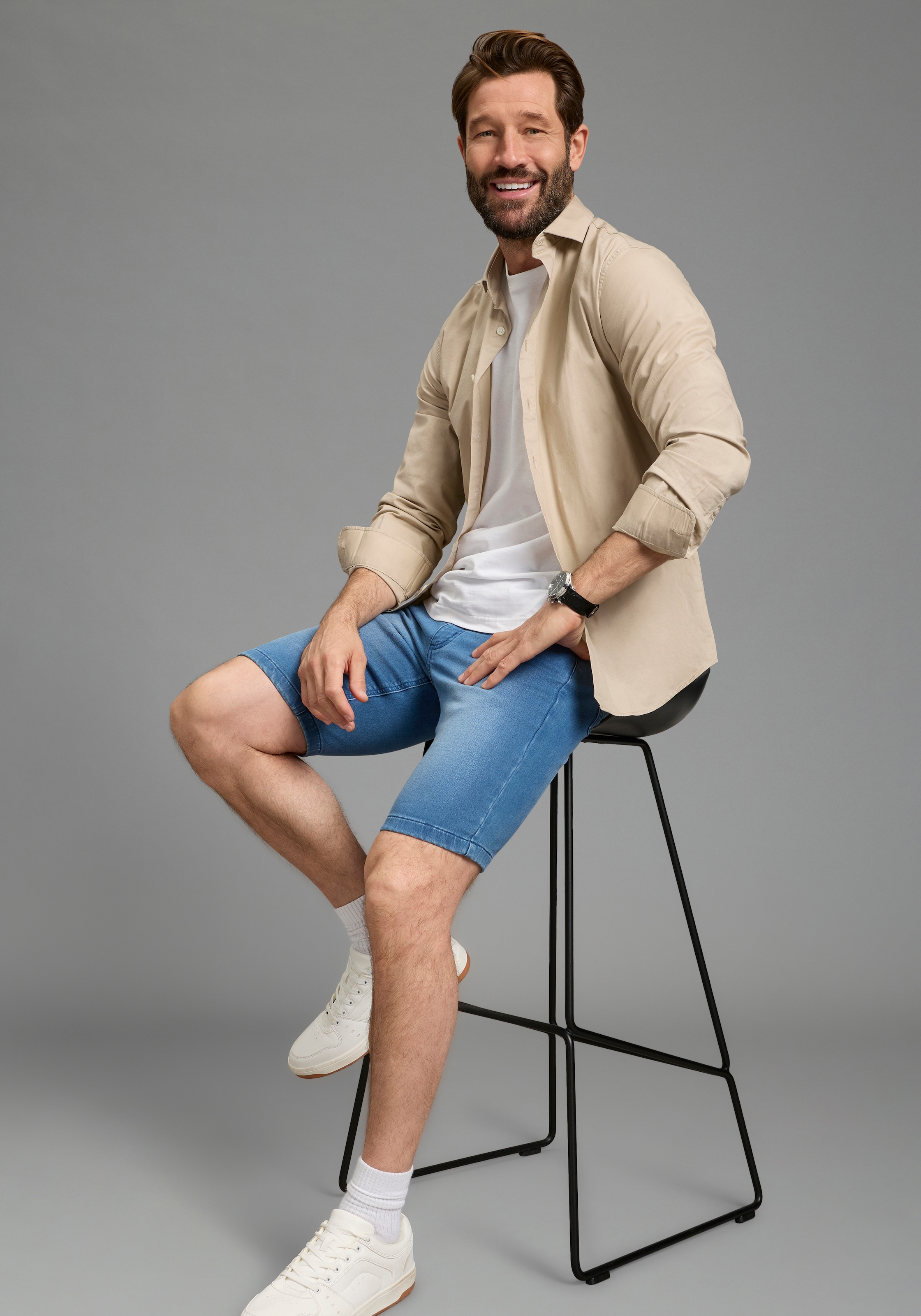 Arizona Jeansshorts gerade geschnittenes Bein, Regular Fit Passform