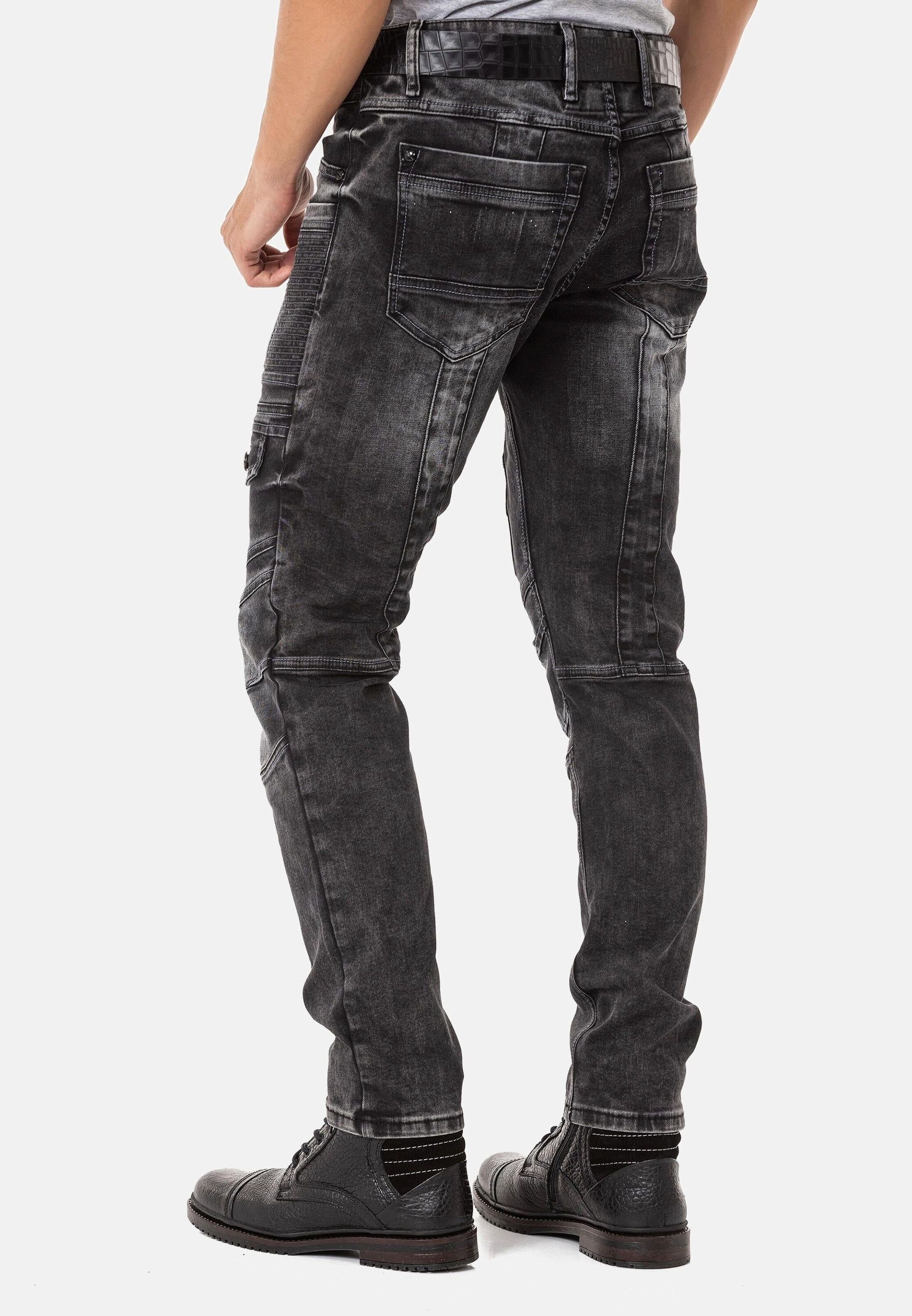 Cipo & Baxx 5-Pocket-Jeans »Cipo & Baxx Jeans« Jeans im Used-Look