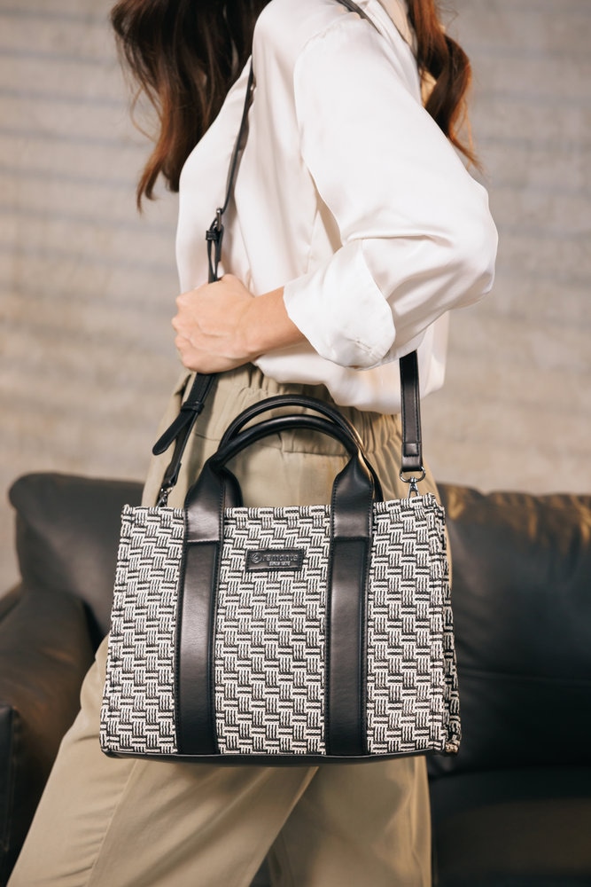 Remonte Umhängetasche Schultertasche mit verstellbarem Umhängeriemen