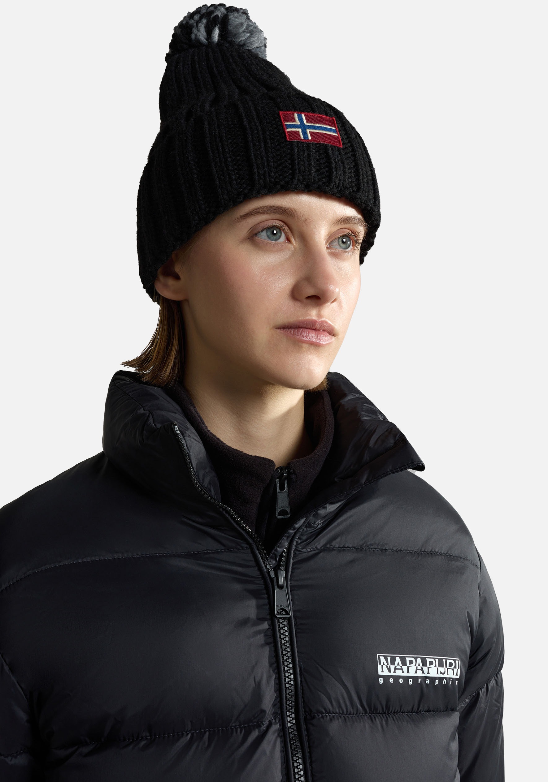 Napapijri Beanie »SEMIURY«, mit Bommel