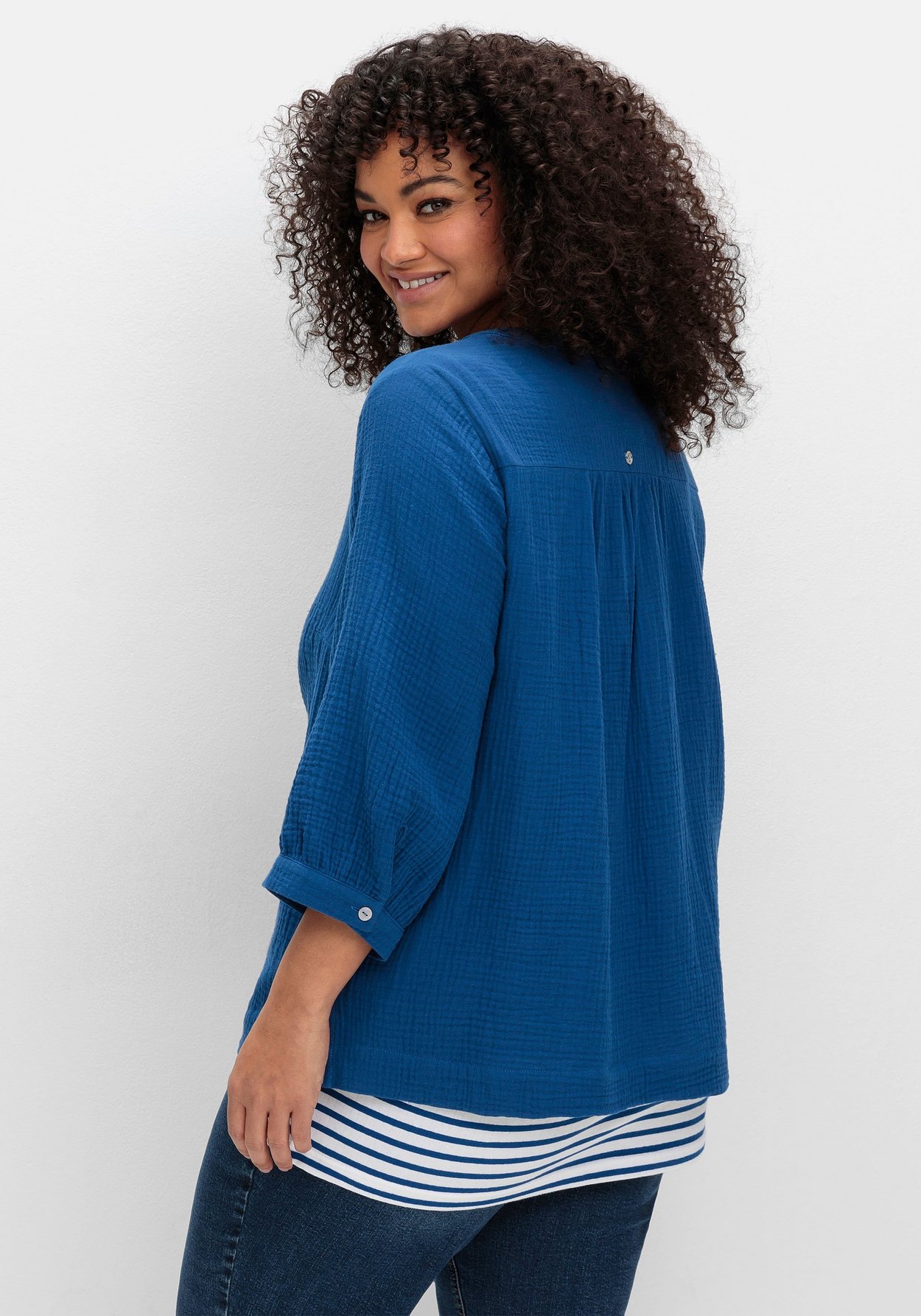 Sheego Tunika »Tunika mit 3/4-Arm und V-Schlitz, aus Musselin«