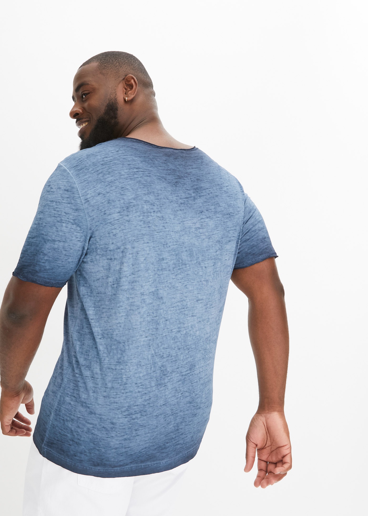 bonprix T-Shirt reguläre Passform, weiter Ausschnitt, mit gewaschener Optik