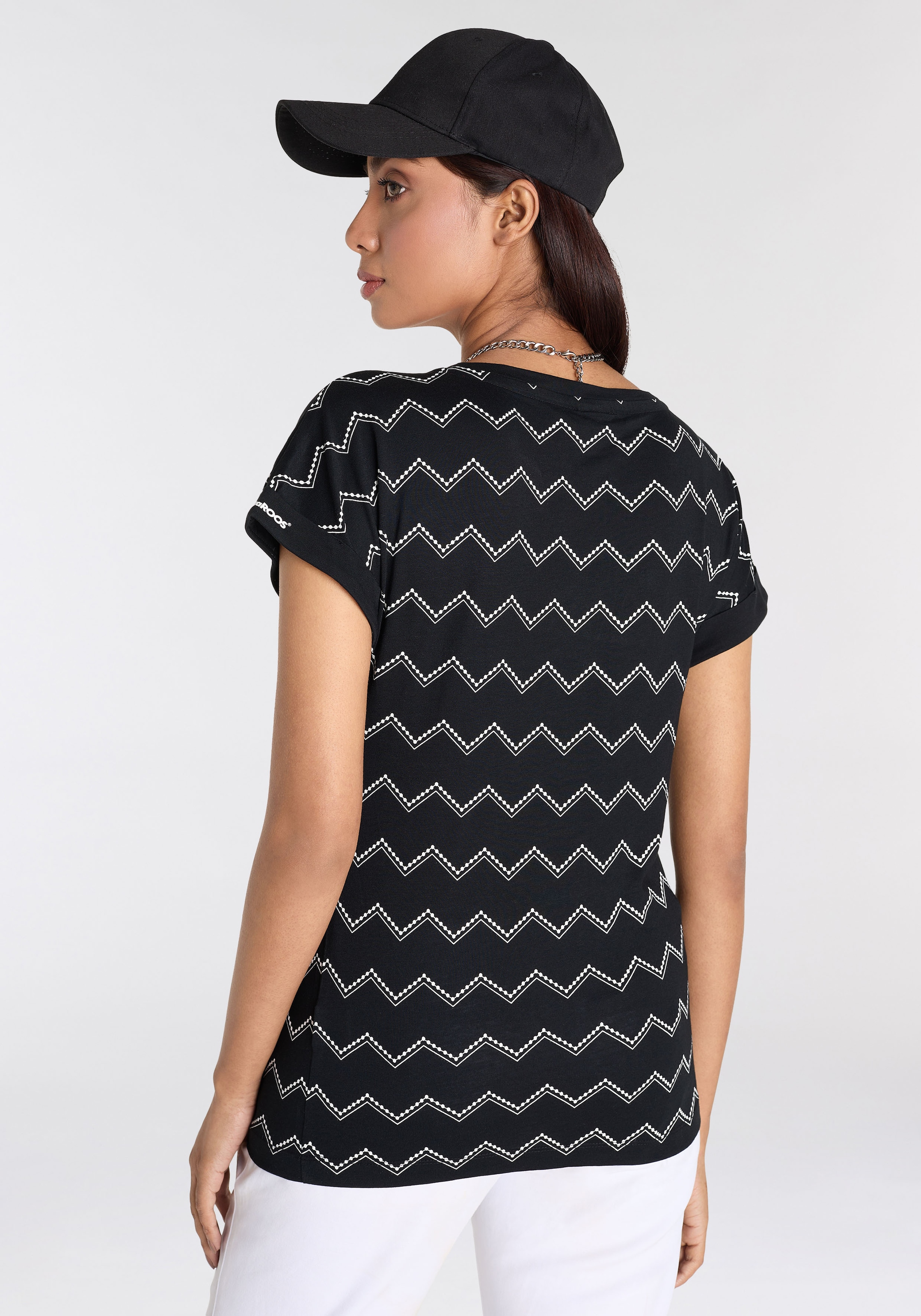 KangaROOS Kurzarmshirt, mit Zick-Zack-Muster