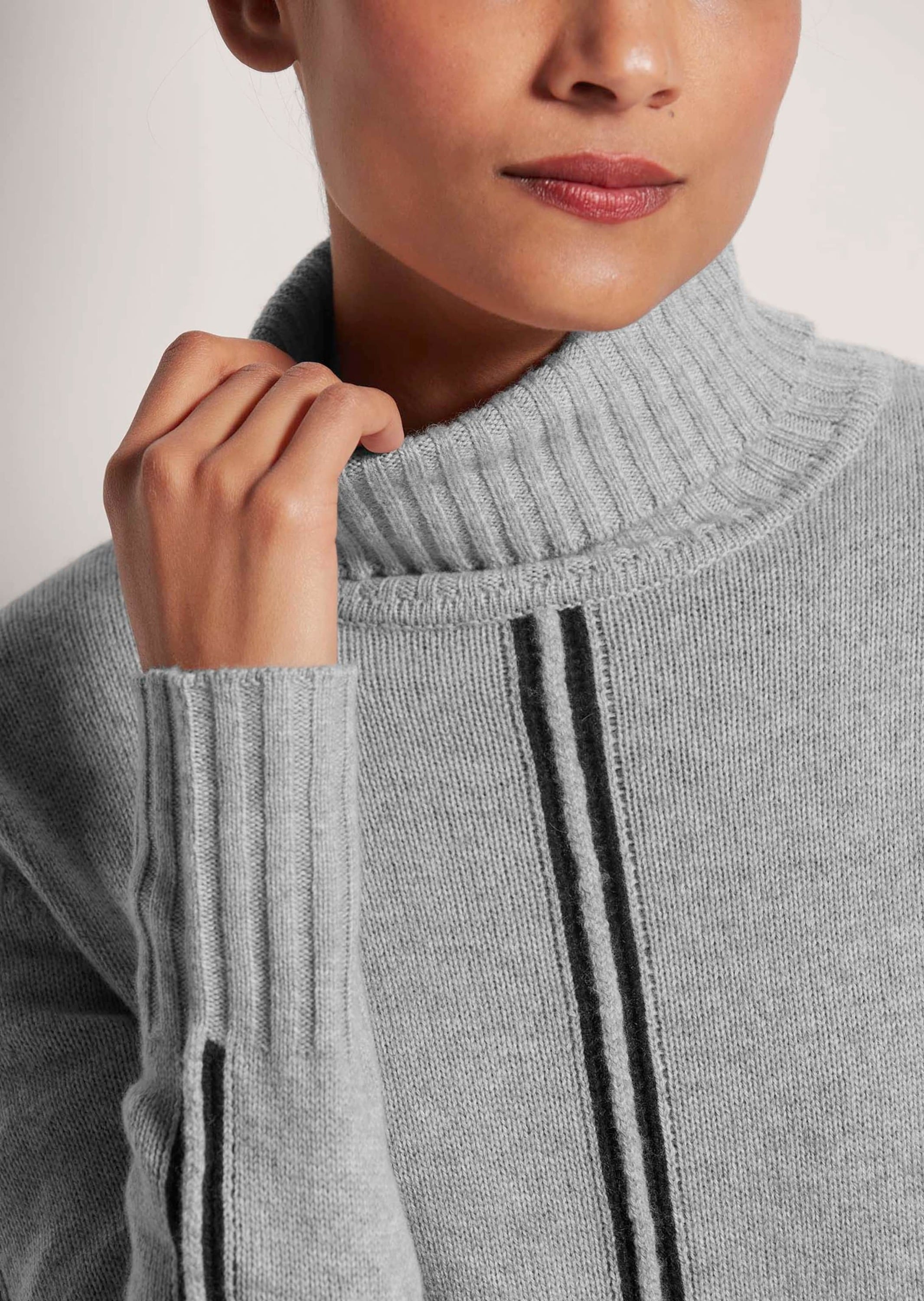 MADELEINE Longpullover »Pullover Stehkragen-Pullover«