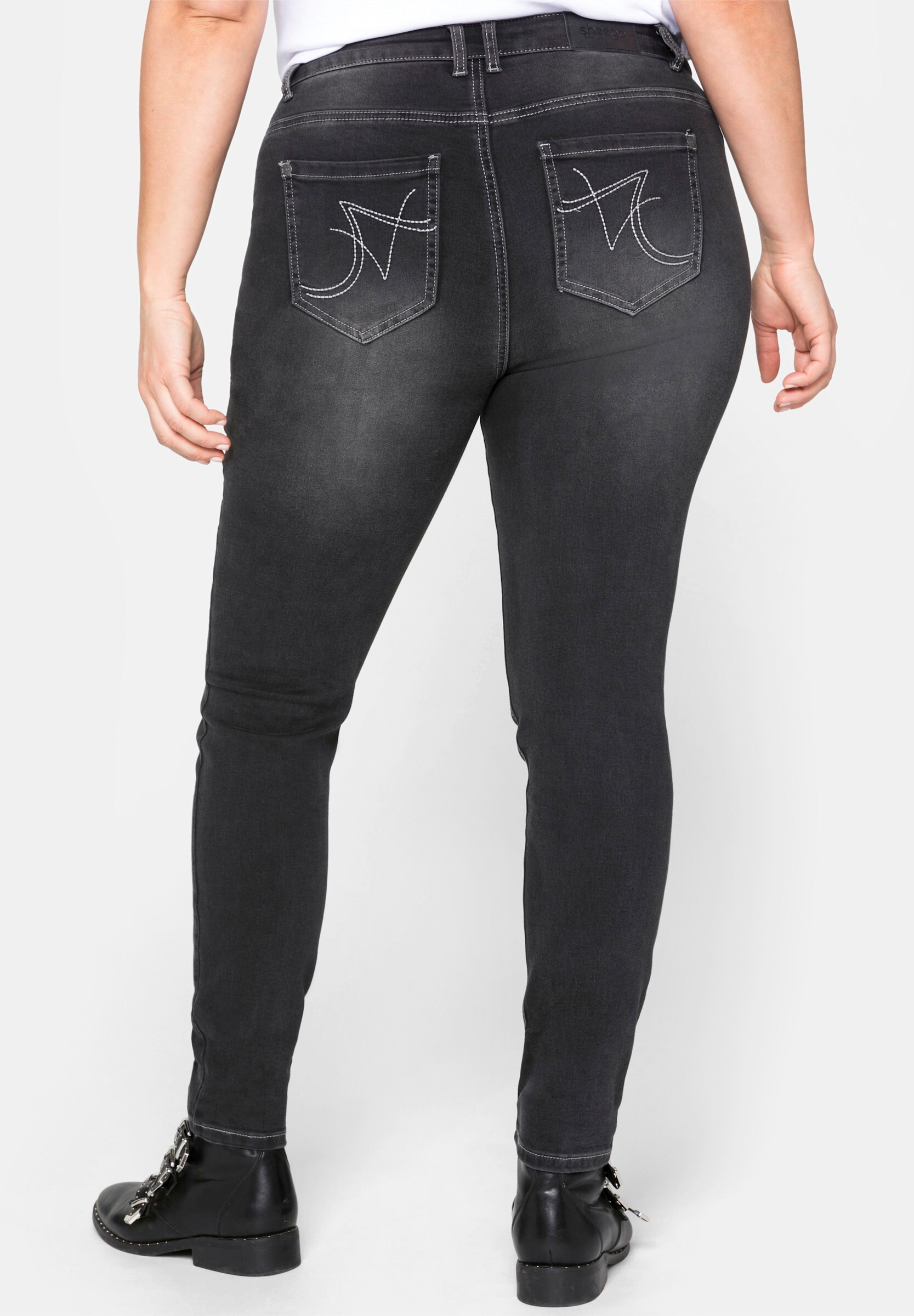 Sheego 5-Pocket-Jeans »Stretch-Jeans Skinny Jeans in 5-Pocket-Form« Super elastisches Power-Stretch-Material