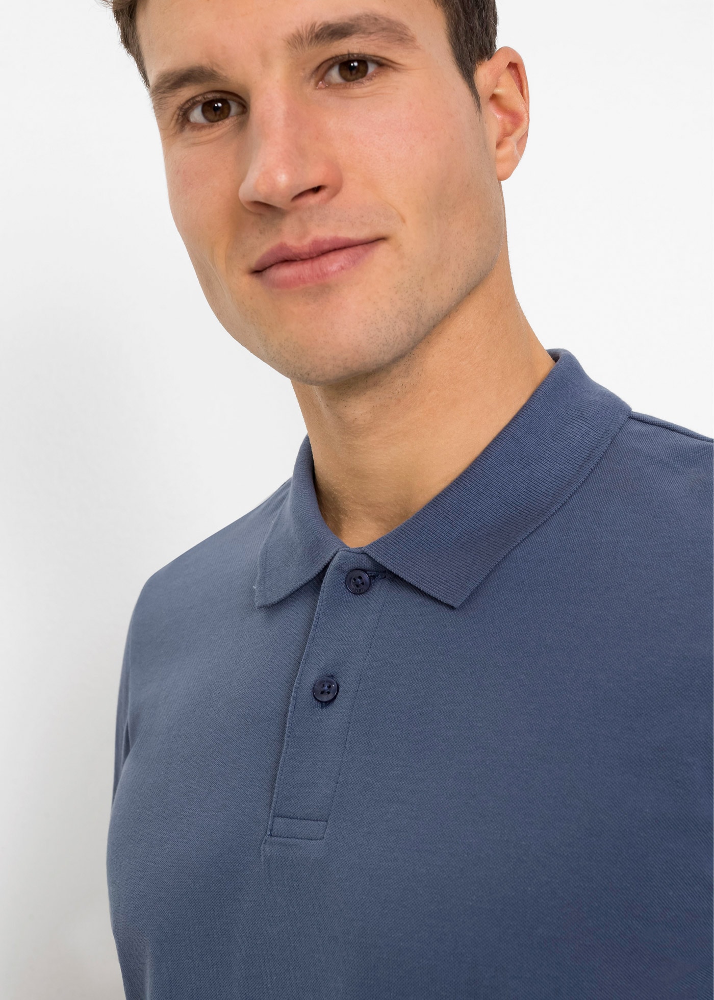 bonprix Poloshirt »Piqué-Poloshirt aus reiner Baumwolle« Piqué-Poloshirt aus reiner Baumwolle