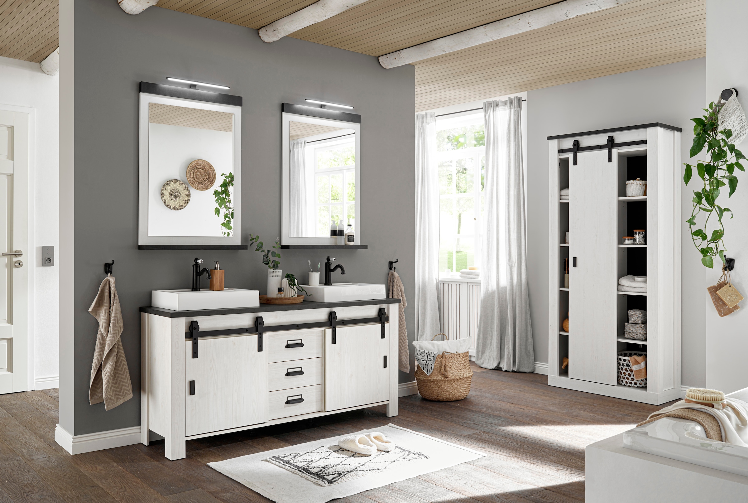 Home affaire Badmöbel-Set »SHERWOOD, Bad im modernen Design, 4-teiliges Badezimmer«, (4 St.), in 2 Farben verfügbar, Scheunentorbeschlag & Apothekergriff aus Metall