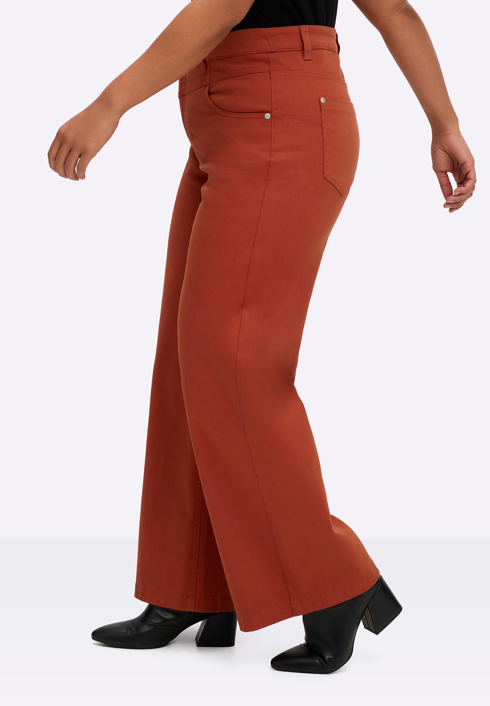 Sheego 5-Pocket-Jeans »Jeans Jeans mit weitem Bein und High-Waist-Bund«