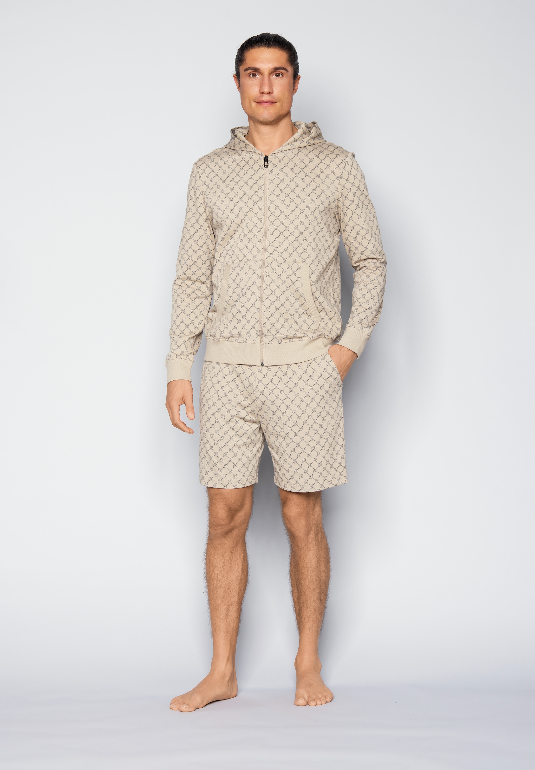 JOOP! Shorts »Leisure«  mit allover Cornflower-Print, seitlichen Eingrifftaschen