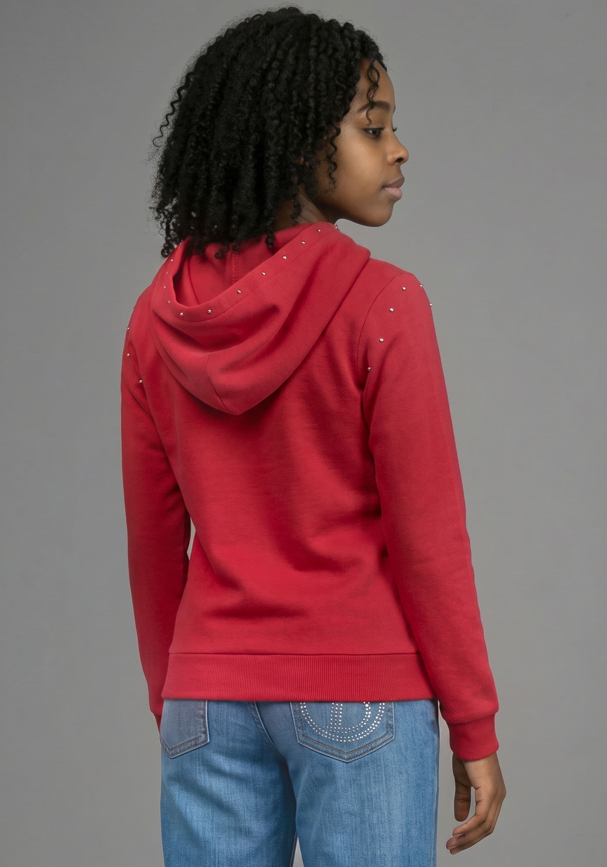 Bruno Banani Sweatshirt »Hoodie mit Nieten-Details an Kapuze und Sternen im Nietendesign«, Sweatshirt mit Nietenverziehrung, aus weiche Interlockware
