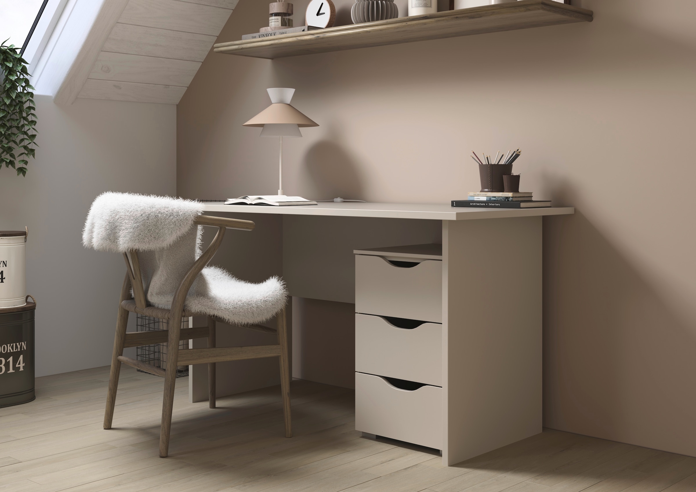 rauch Schreibtisch »Stauraum Kinderschreibtisch Jugendschreibtisch Landhausstil MARLENE«, (Breite 140 cm), mit 3 geräumigen Schubladen und Soft-Close-Funktion MADE IN GERMANY