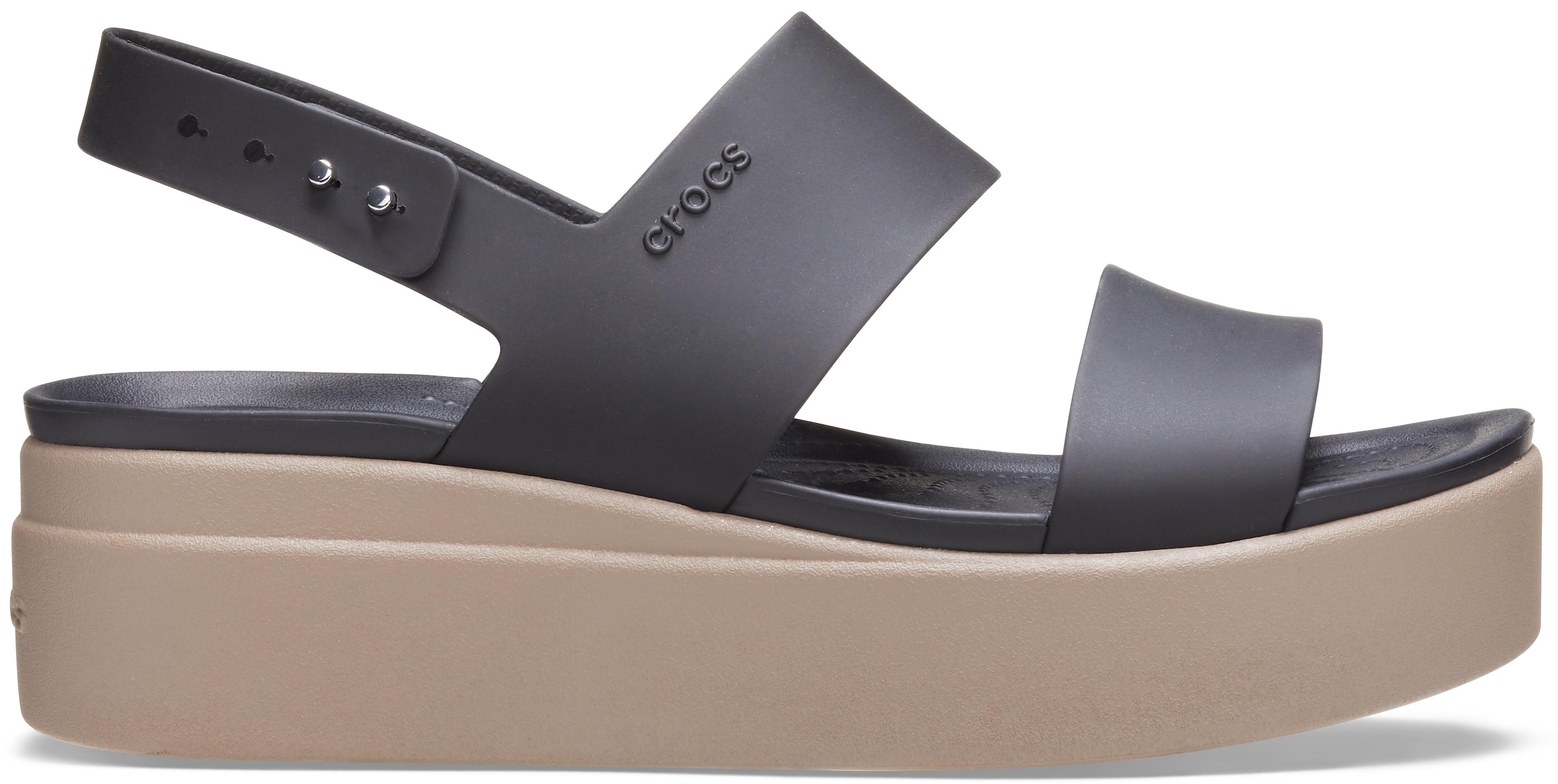 Crocs Keilsandalette »Brooklyn Low Wedge«, Sommerschuh, Sandale, Keilabsatz, mit modischer Plateausohle