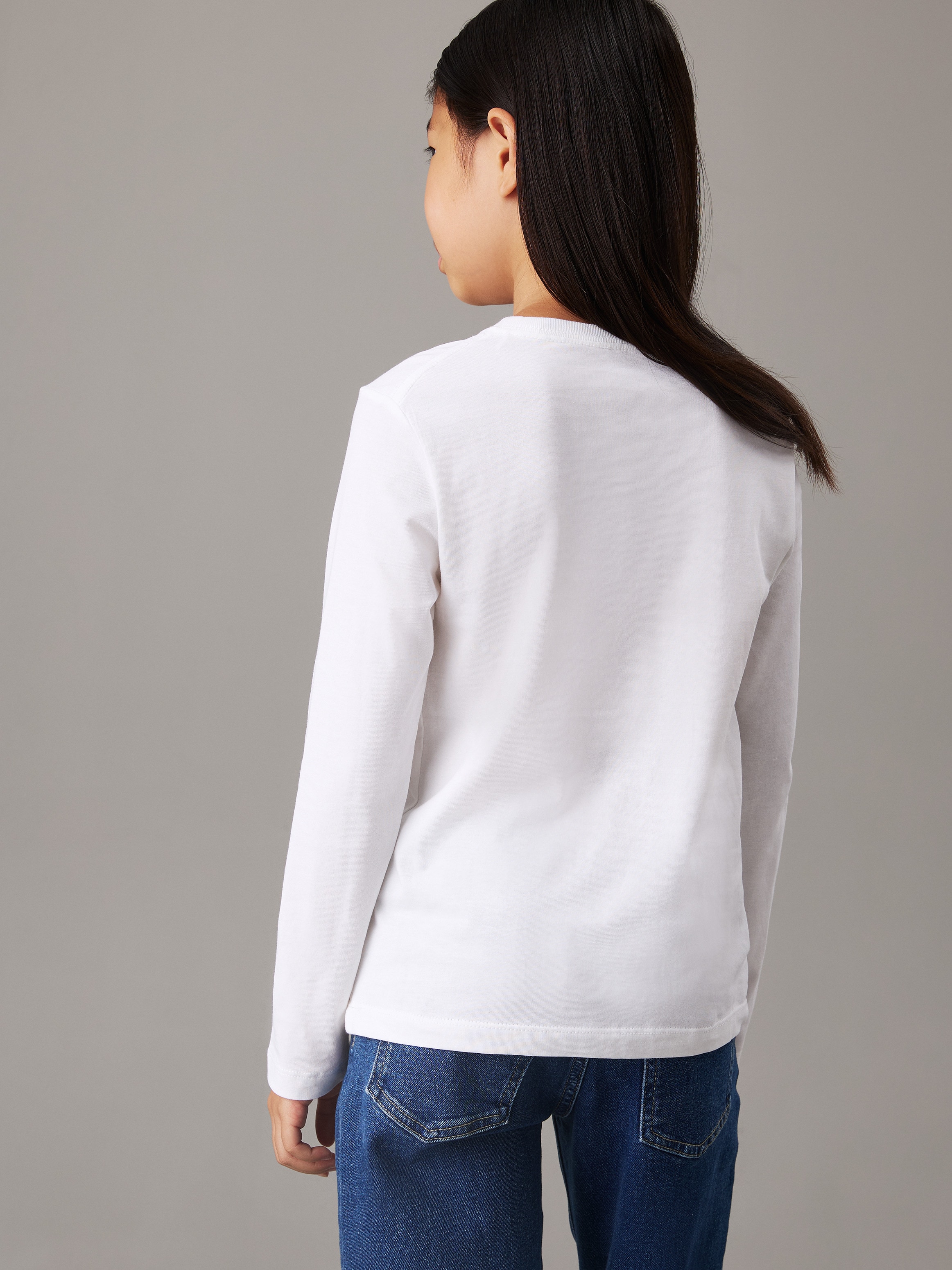 Calvin Klein Jeans Langarmshirt »Chest Monologo Ls T-Shirt«, für Kinder bis 16 Jahre und mit Logoschriftzug