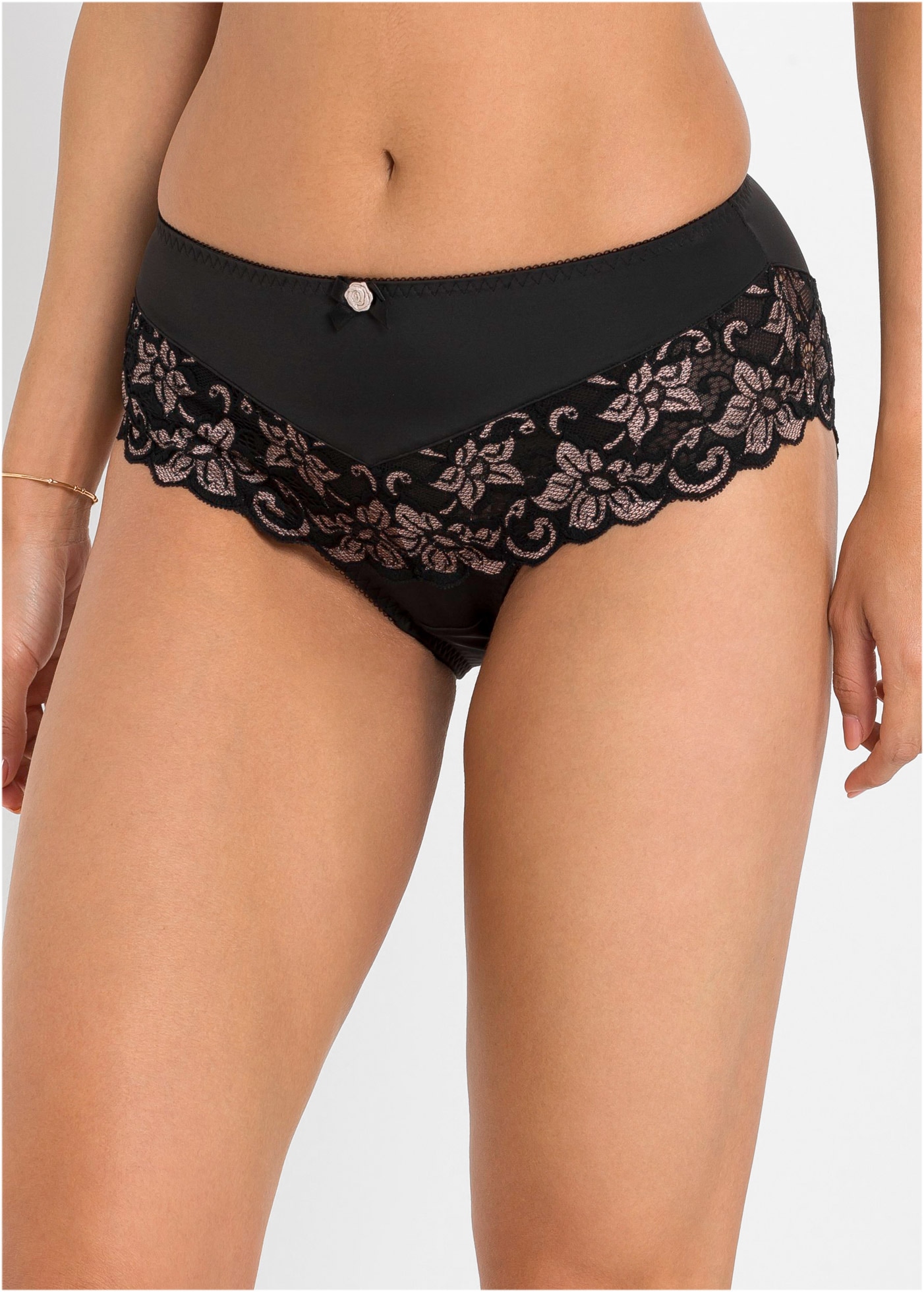 bonprix Maxislip »Maxislip mit zarter Spitze« mit zarter Spitze, aus Polyamid und Elasthan, bequeme Passform