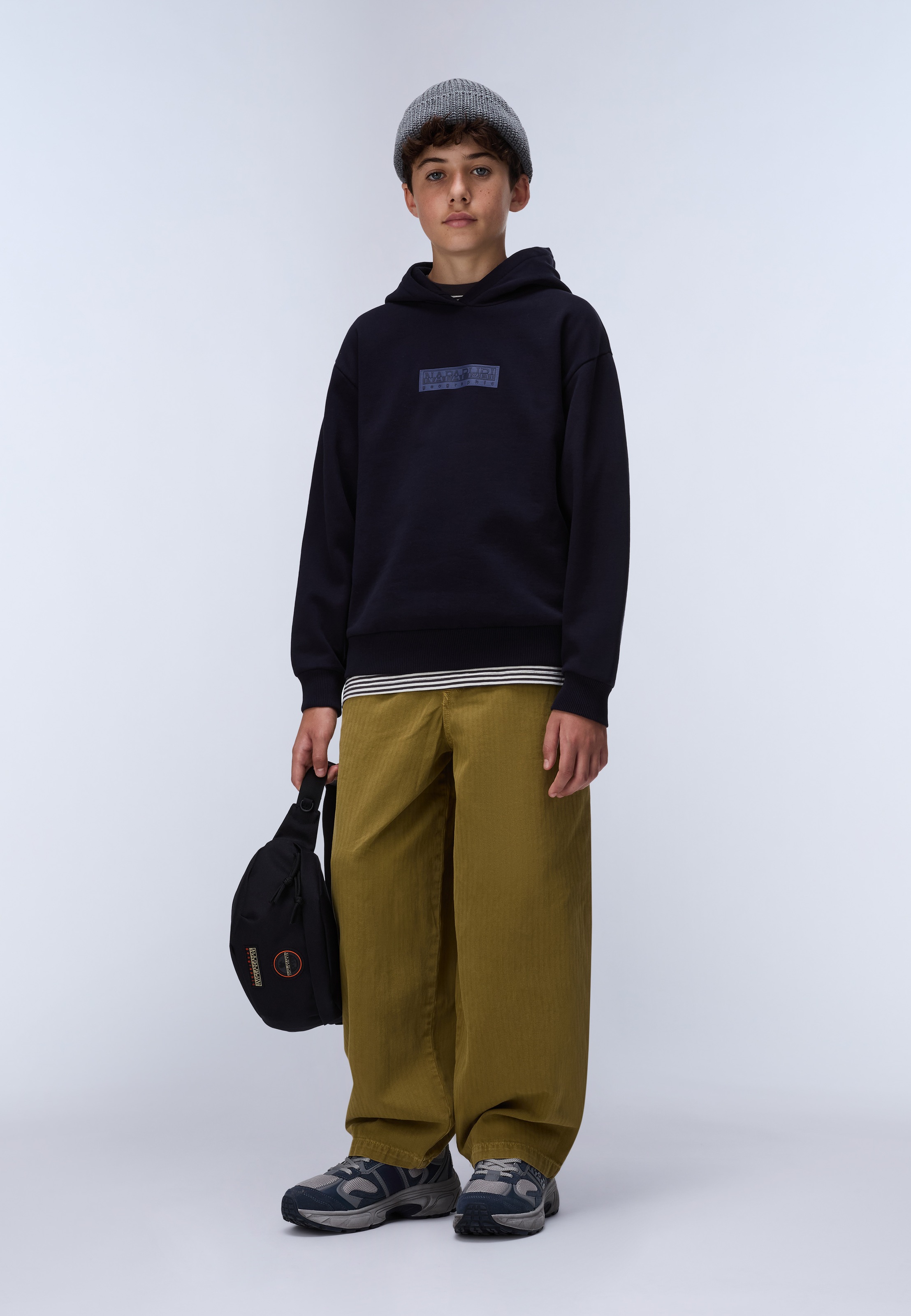 Napapijri Kapuzensweatshirt »K B-NEW BOX LOGO H W BLU MARINE«, für Jugendliche geeignet, aus Baumwolle und Polyester, normale Länge
