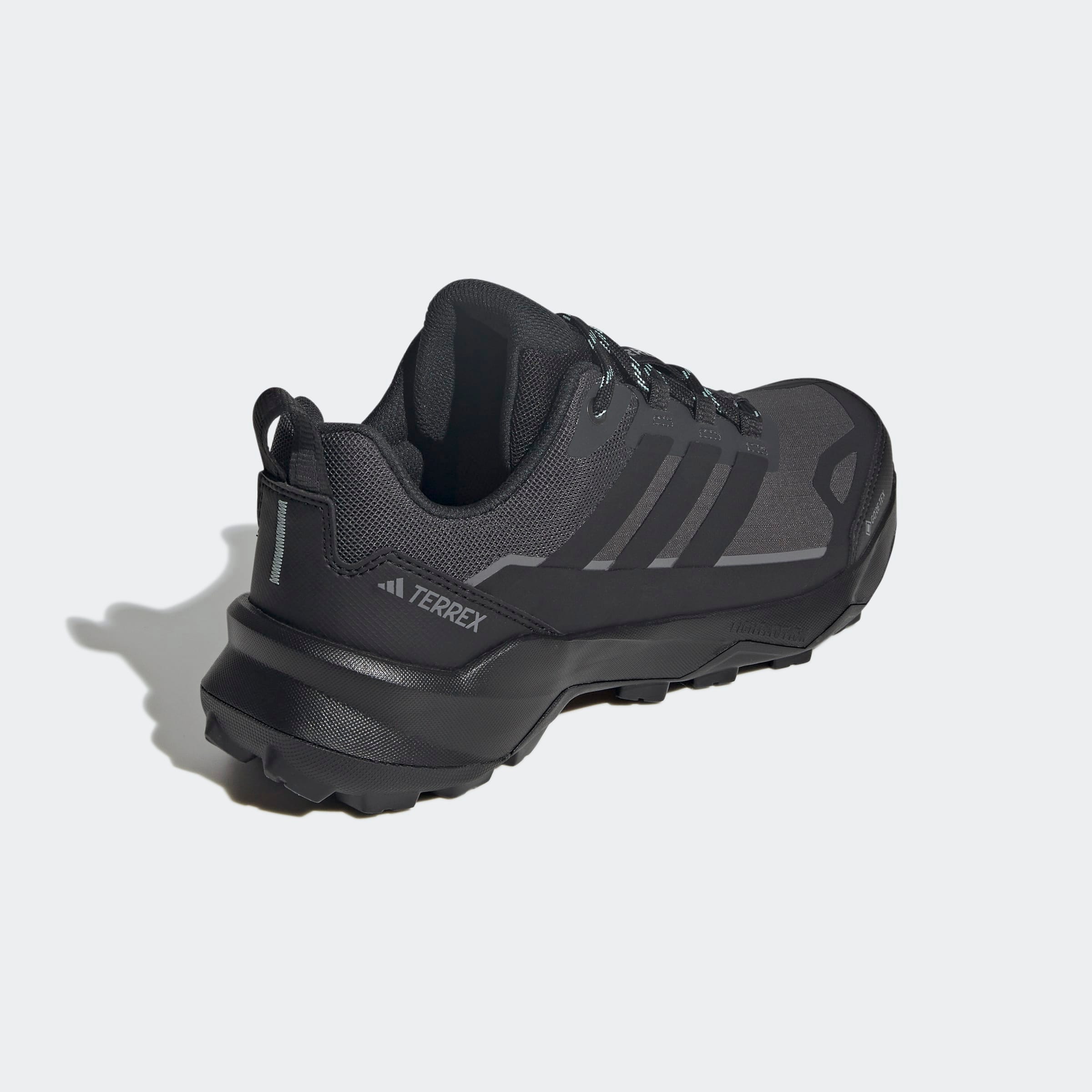 adidas TERREX Wanderschuh »TERREX SKYCHASER AX5 GORE-TEX«  wasserdicht dank Gore-Tex Membrane