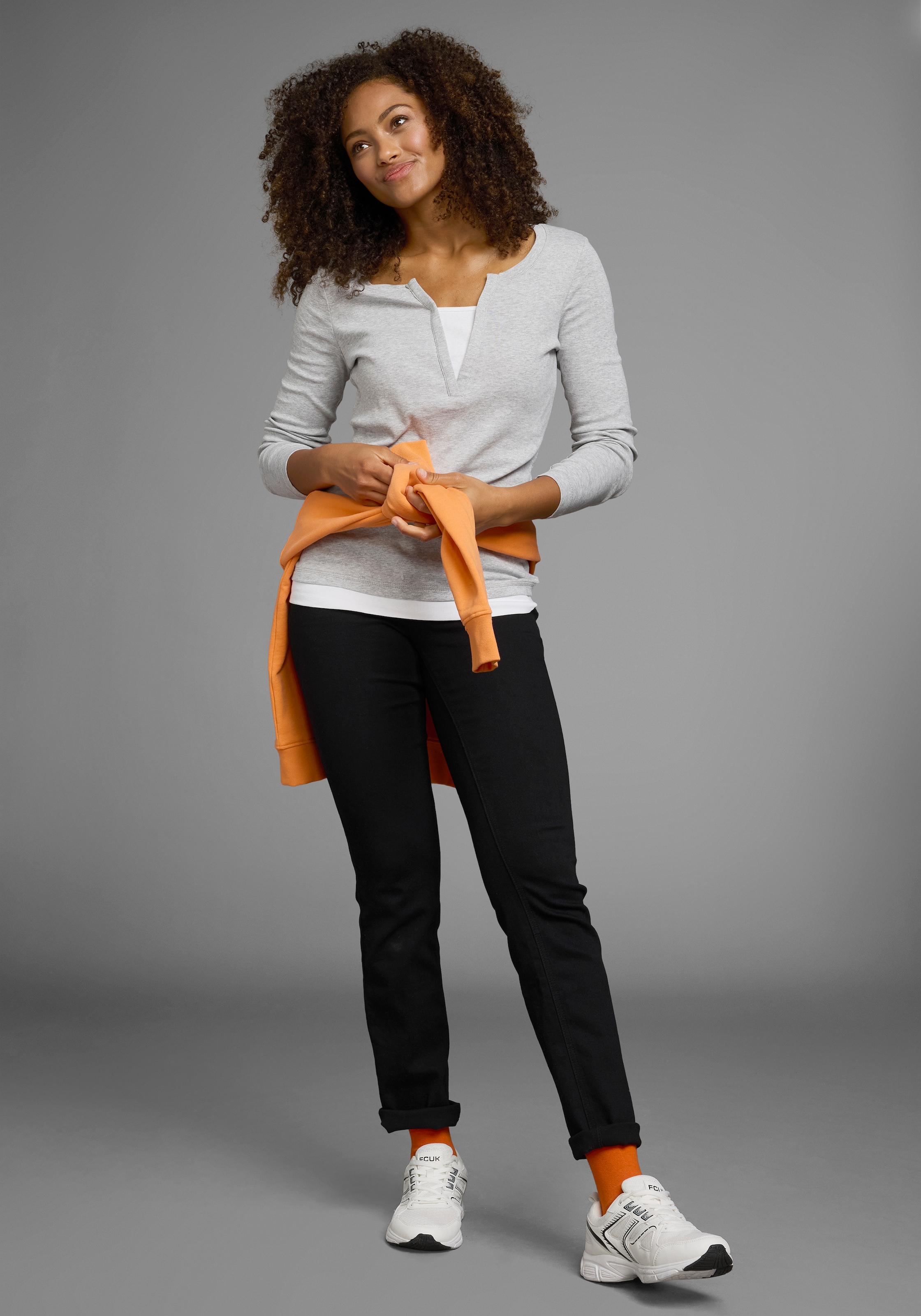 Flashlights 2-in-1-Langarmshirt, figurbetonte Passform, Rundhalsausschnitt, elastisches Material