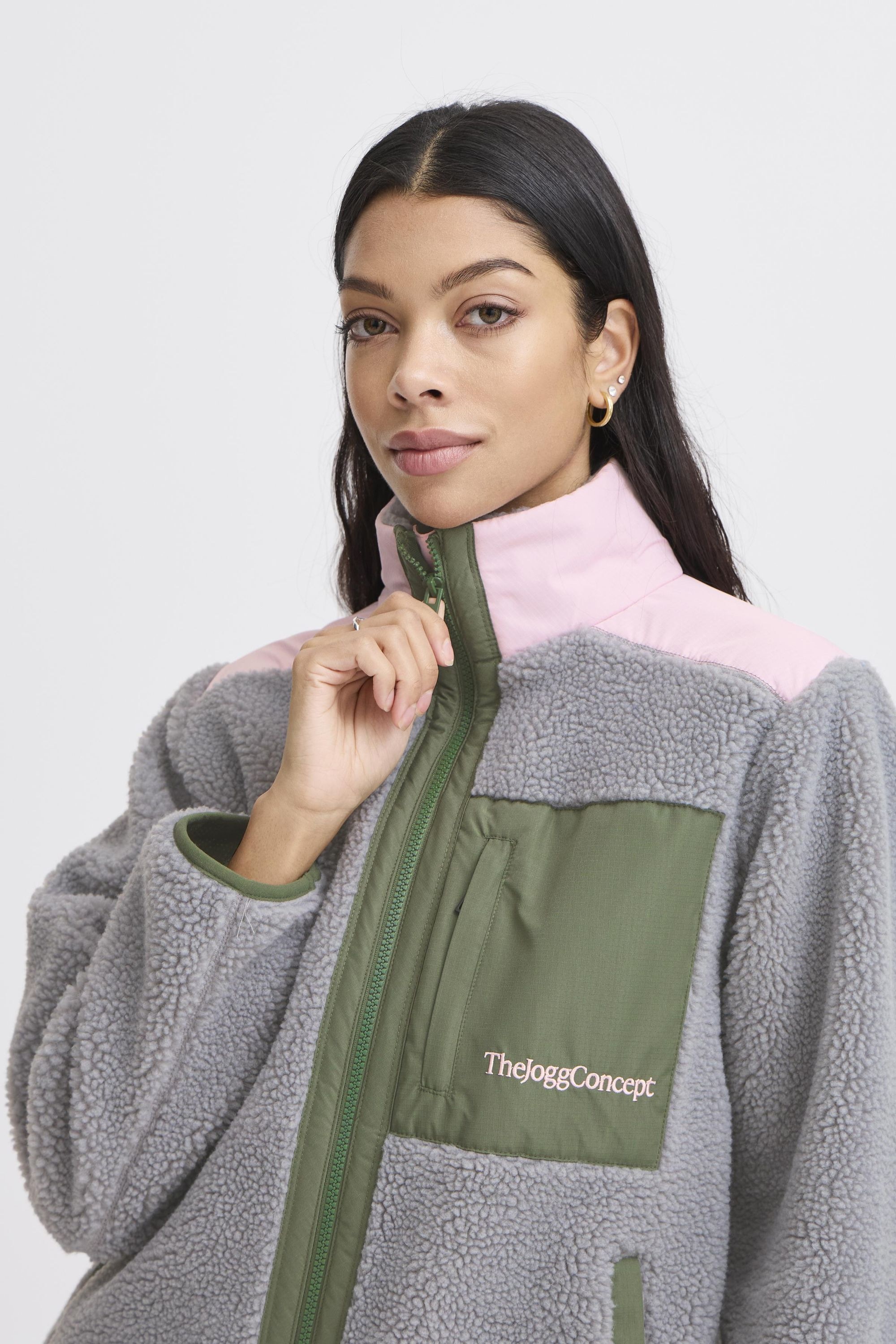 TheJoggConcept Plüschjacke »Plüschjacke JCBERRI«, ohne Kapuze