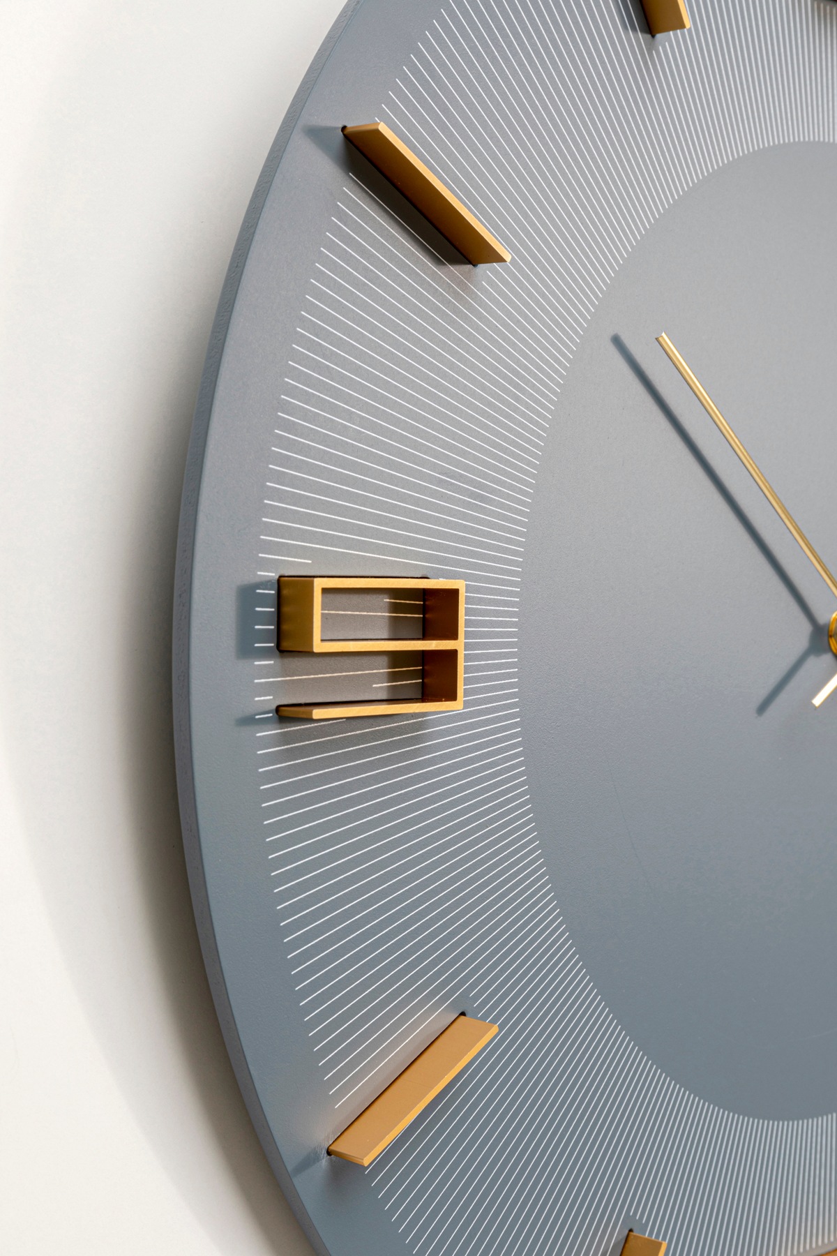 Kare Design Wanduhr »Leonardo Ø49cm« in verschiedenen Farben