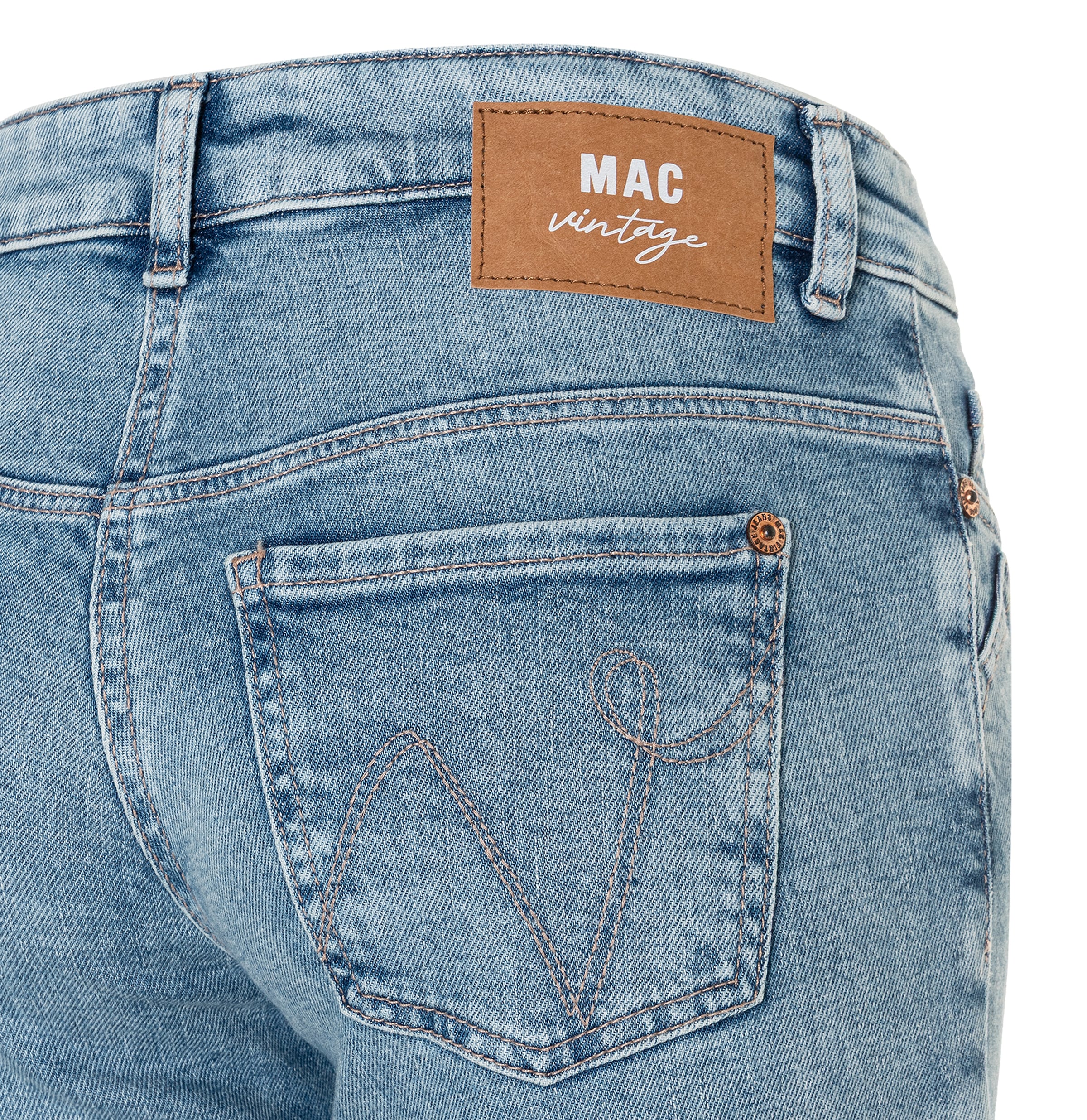 MAC Bootcut-Jeans »DETROIT flared« Aufwendig gearbeitete Details an den Vordertaschen