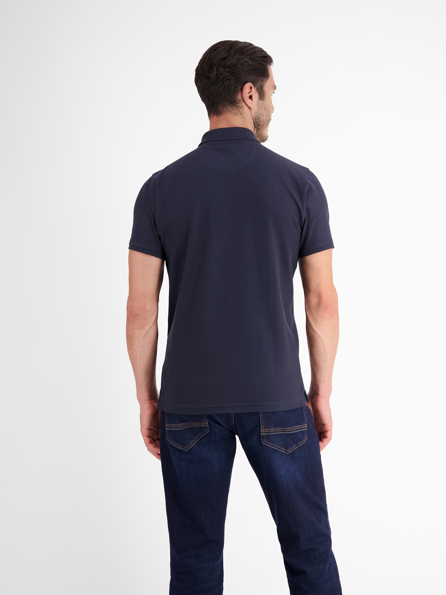 LERROS Poloshirt »Poloshirt mit COOL & DRY Funktion in Piqué-Qualität« Atmungsaktiver Baumwollmix, Feine Piqué-Qualität, Zeitloser Polo-Style