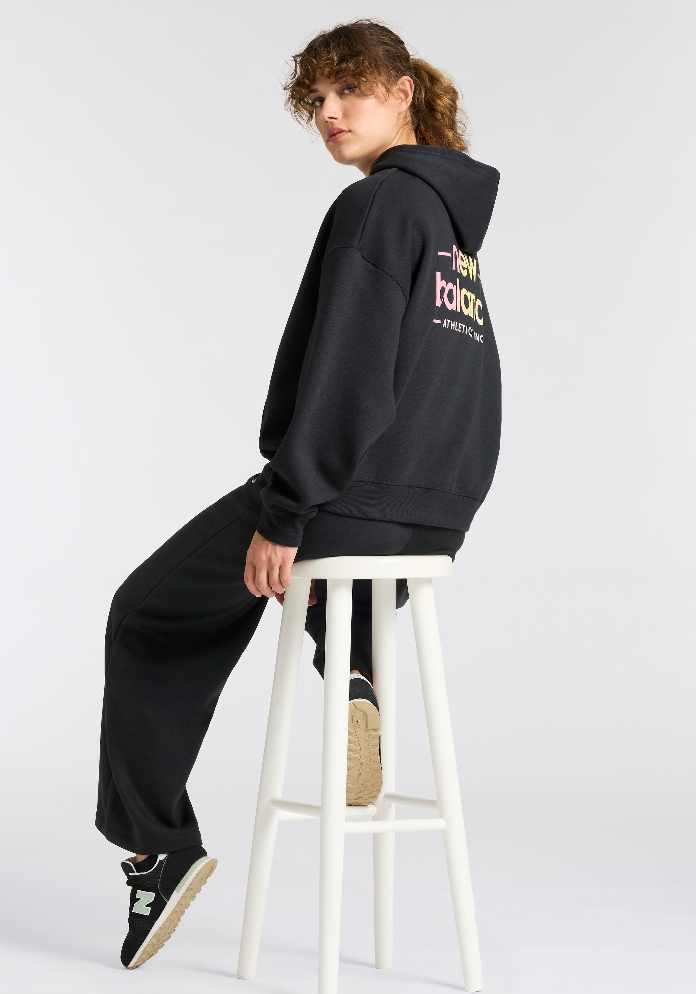 New Balance Kapuzensweatshirt »Reimagined Fleece Oversized Hoodie«
