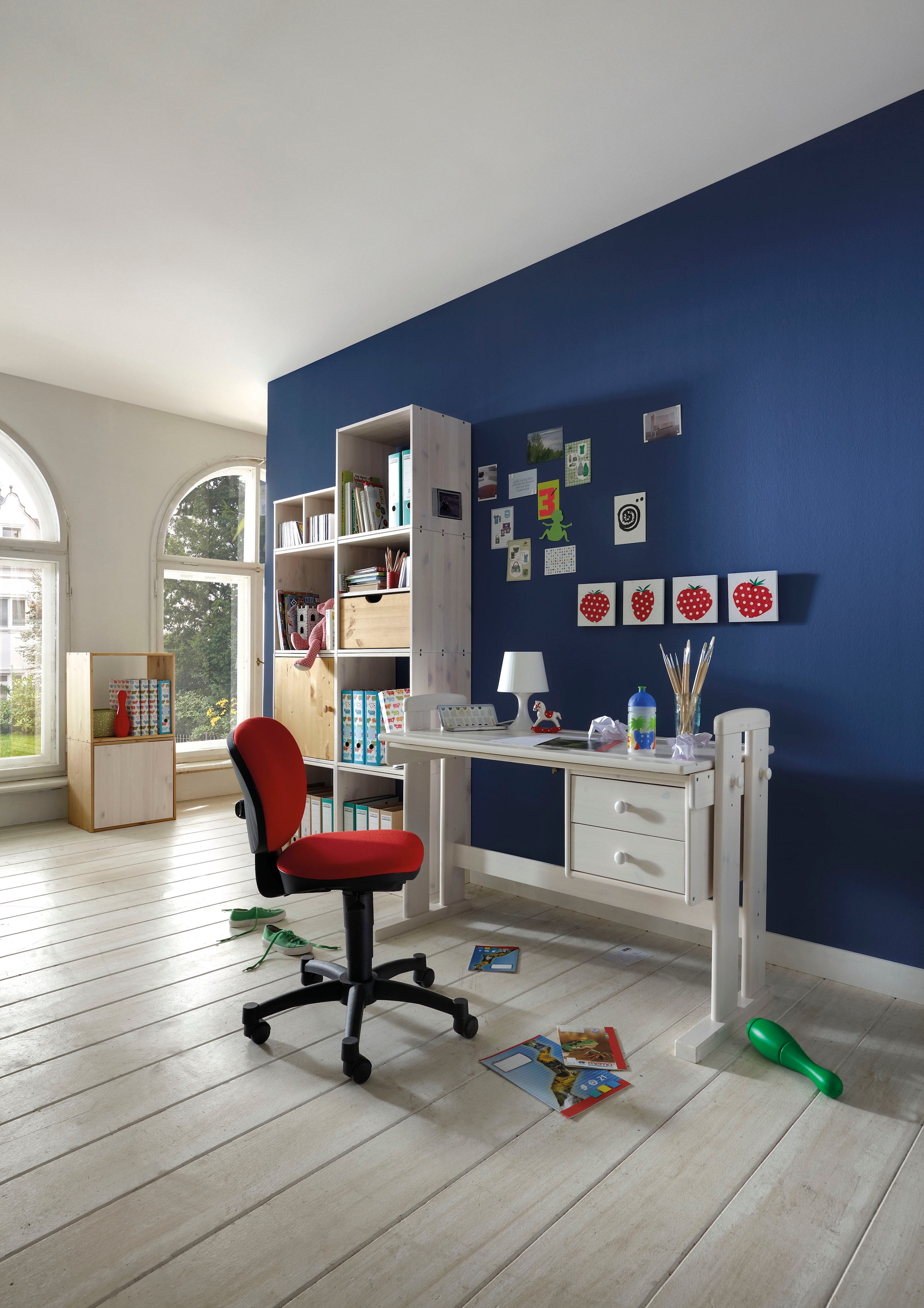 Lüttenhütt Kinderschreibtisch »Hein«, Schreibtisch in Kiefer massiv, höhenverstellbar mit Schubladen