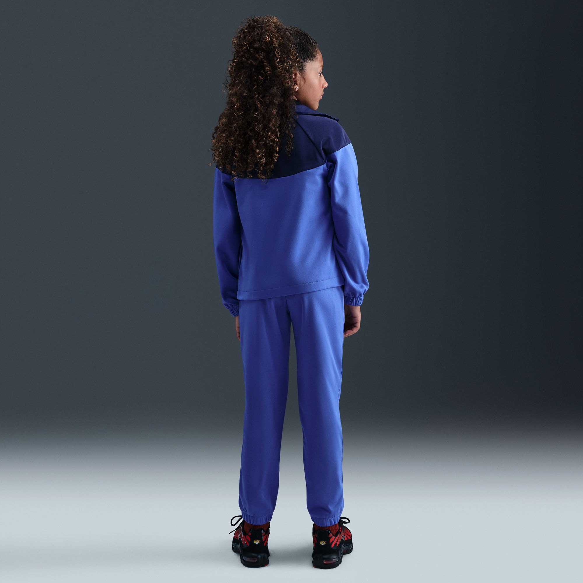 Nike Sportswear Trainingsanzug »K NSW DF TRACKSUIT PK FZ« 2 Für Kinder und Jugendliche