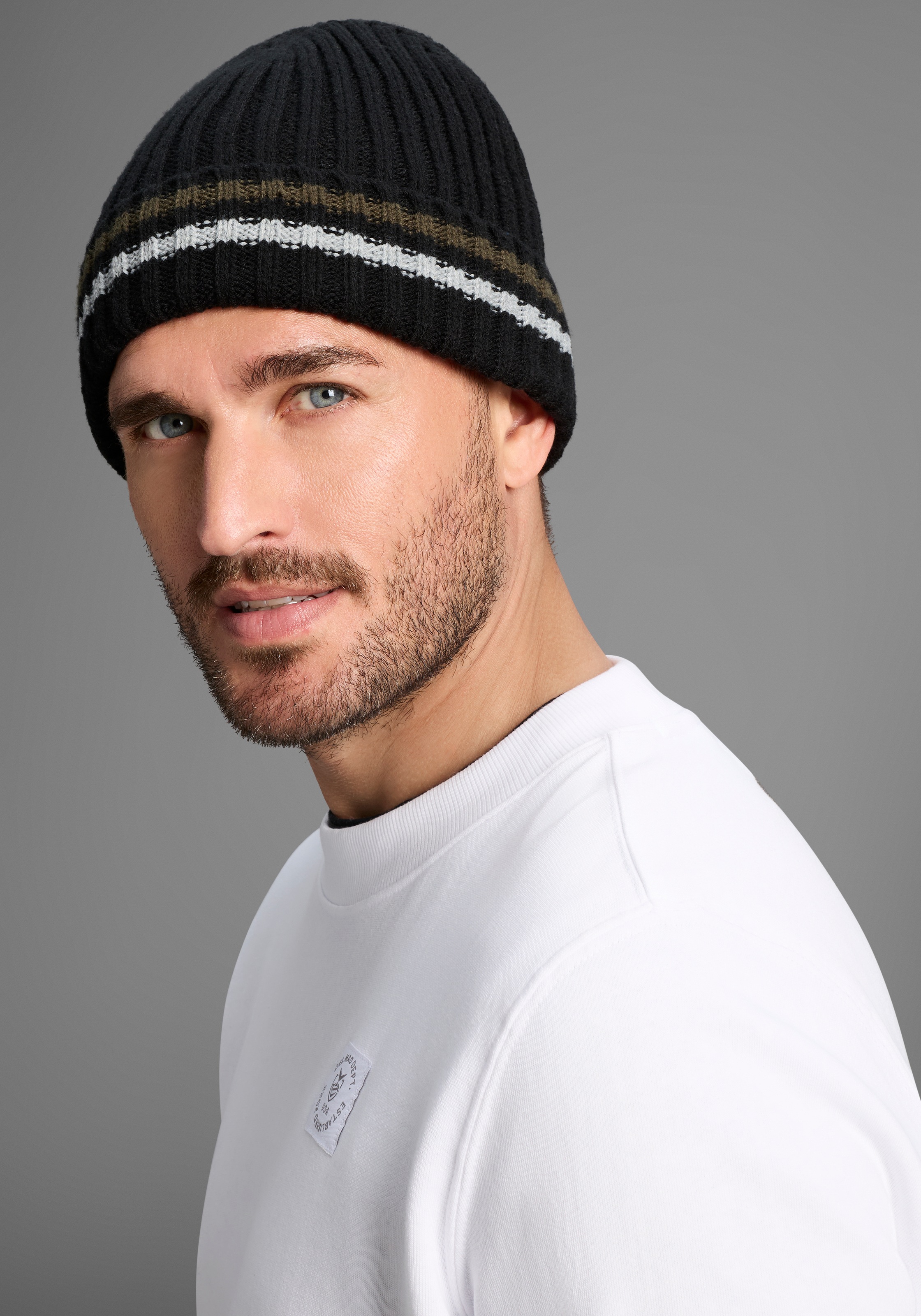 Man's World Herren Strickmütze mit wärmenden Fleecefutter - NEW in schwarz