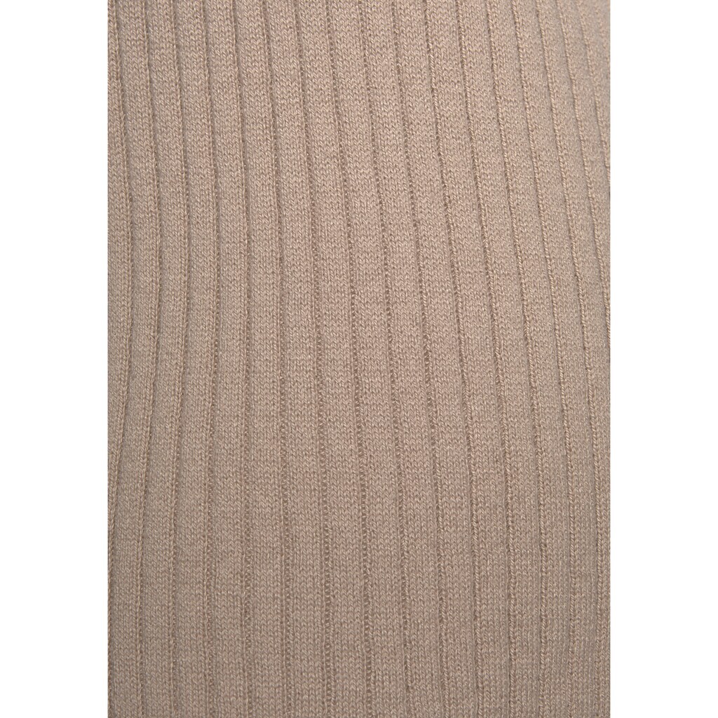 Bench. Loungepants, mit leicht ausgestelltem Bein, Loungeanzug